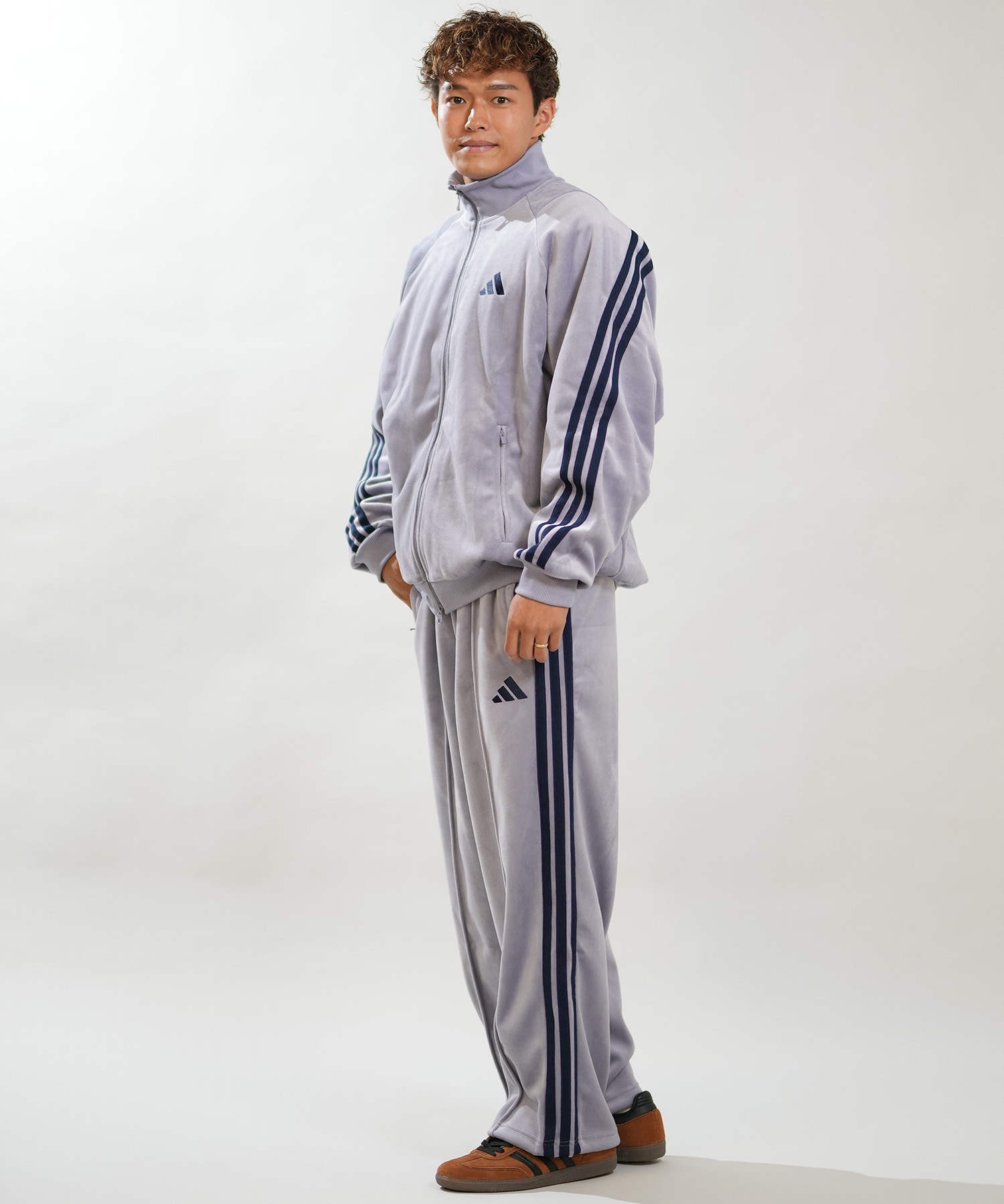 adidas アディダス ジャージ トラックジャケット メンズ ベロア生地