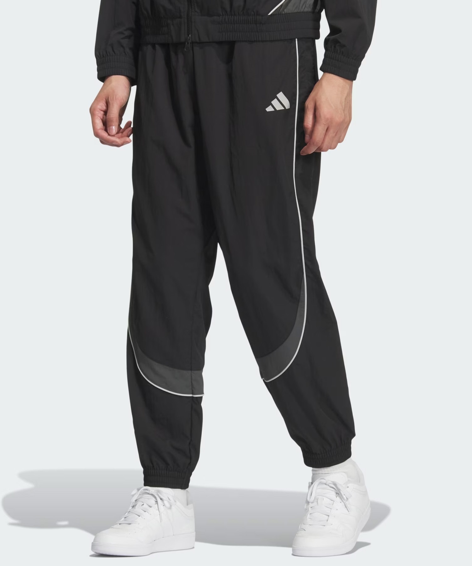 【adidas】⭐︎大人気セットアップ⭐︎ ナイロンパンツ　ロングパンツ上M 下S adidas】⭐︎大人気セットアップ⭐︎ ナイロンパンツ ロングパンツ上M