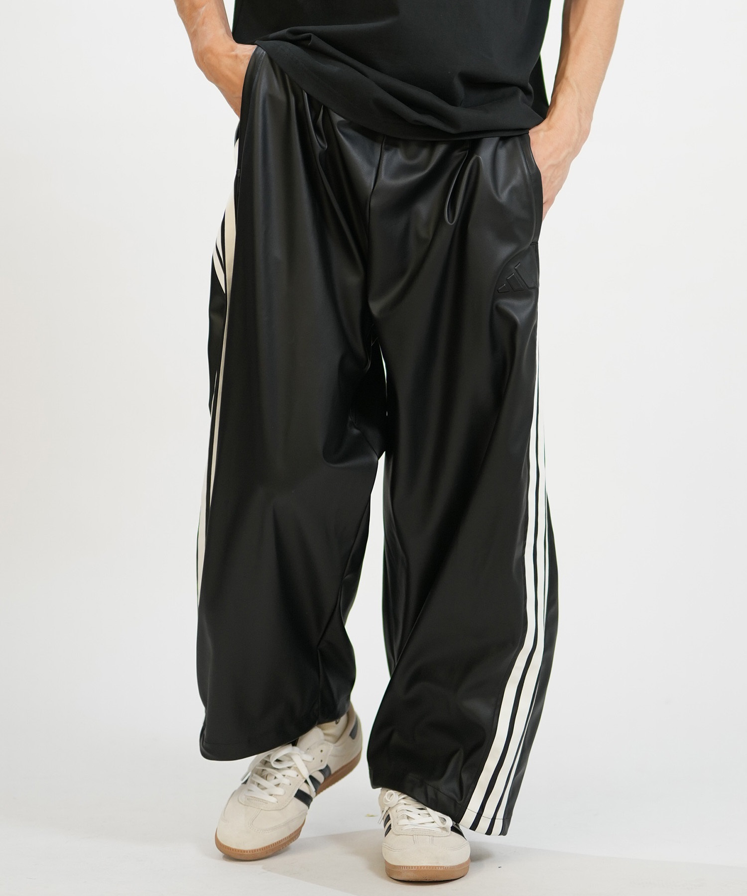 adidas アディダス ジャージ トラックパンツ メンズ レザー風