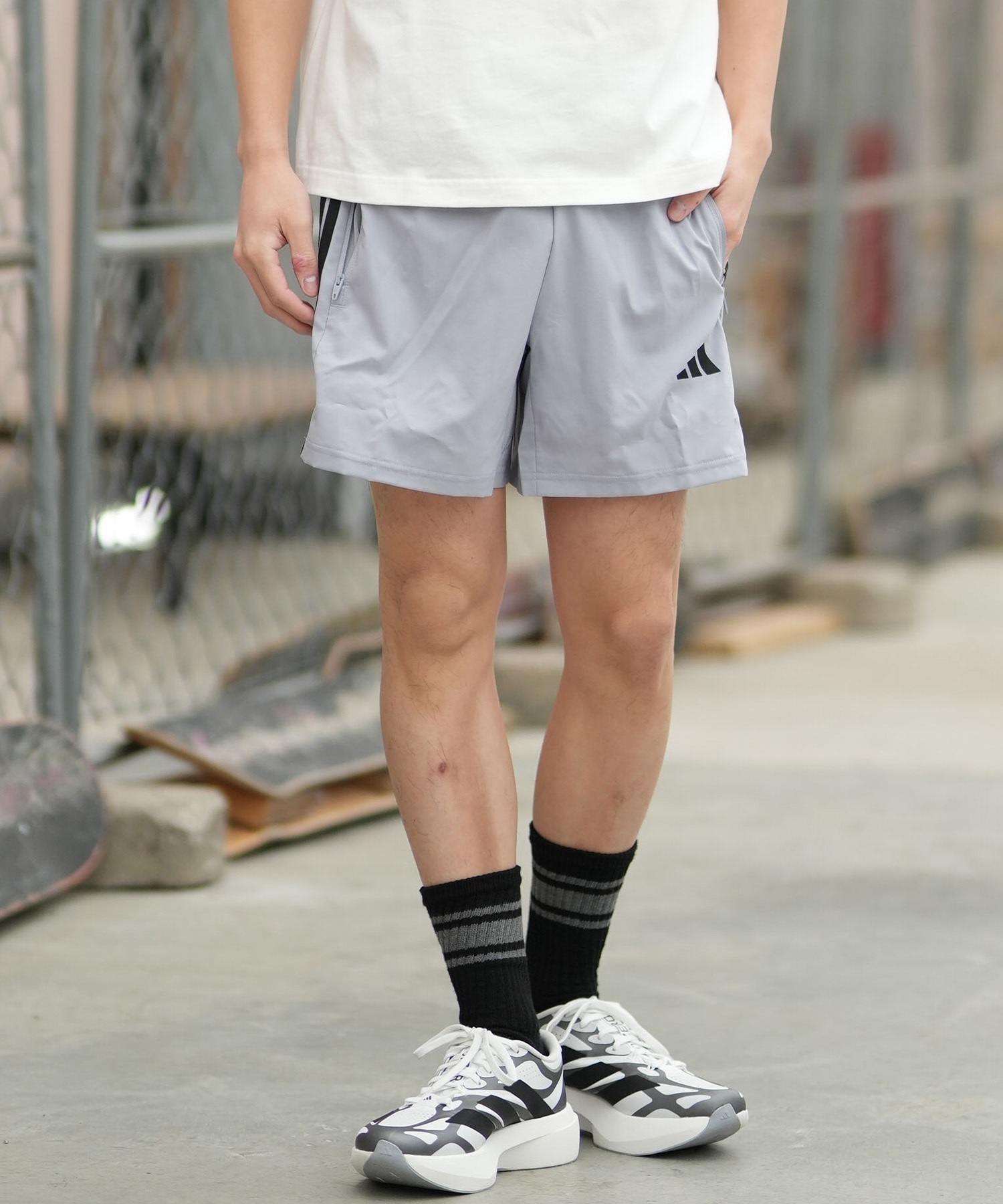 A.P.C. x JJJJOUND ウィークエンド半袖シャツ ショートパンツ adidas アディダス ジャージ トラックパンツ ハーフパンツ ショート