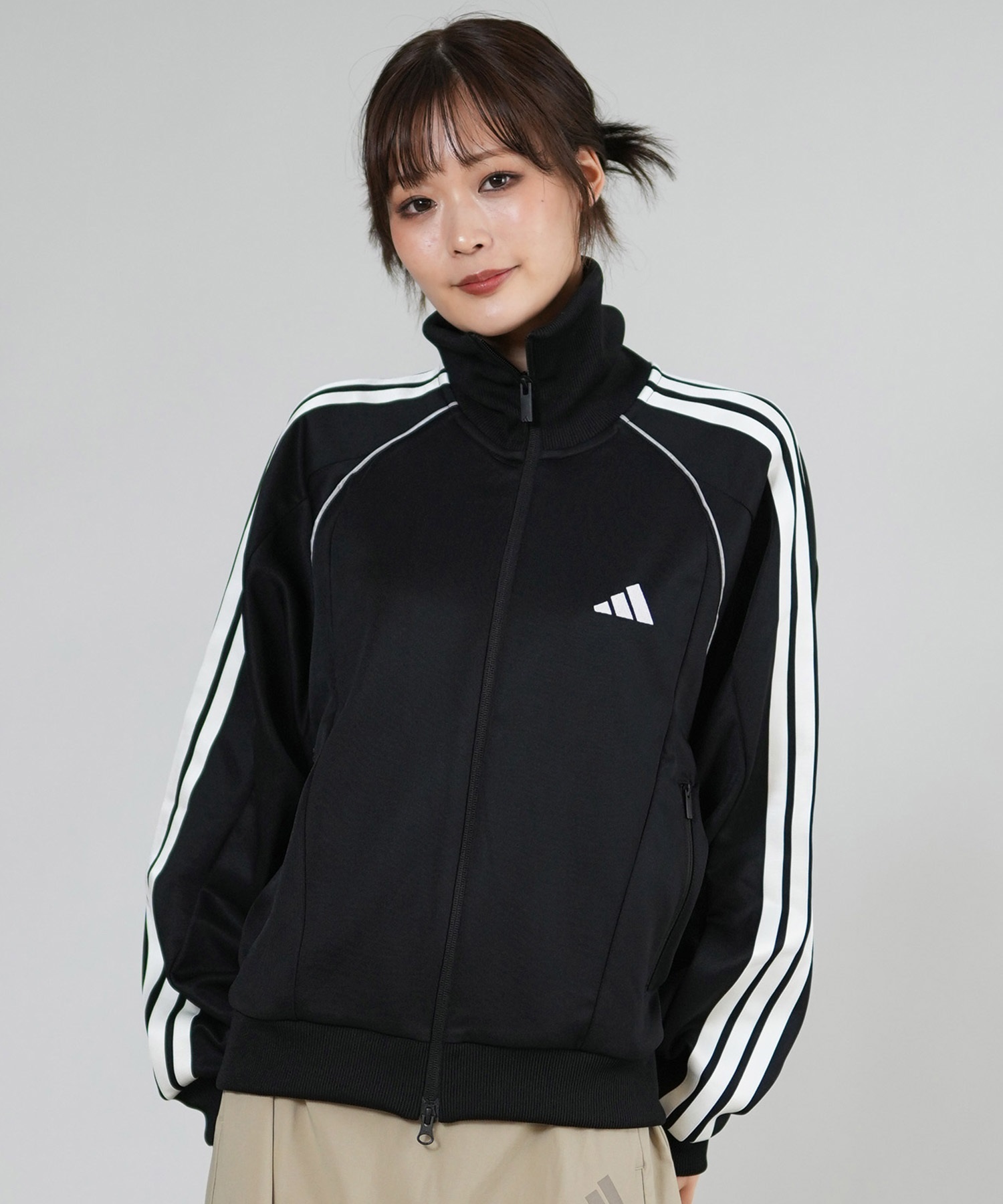 adidas アディダス ジャージ トラックジャケット レディース W