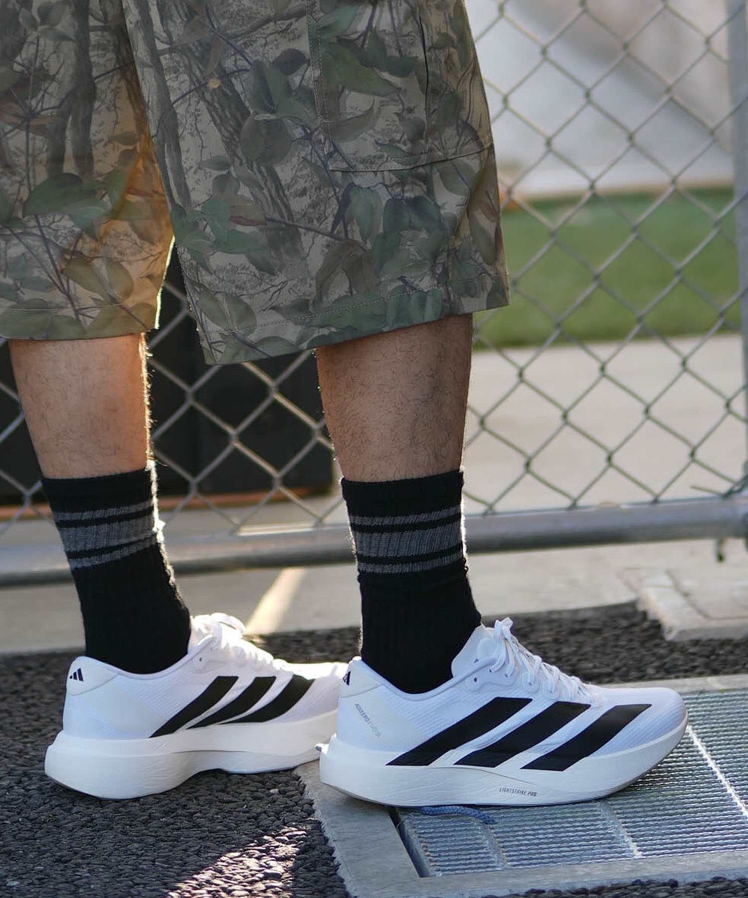 adidas アディダス スニーカー メンズ ランニング 厚底 Adizero EVO SL