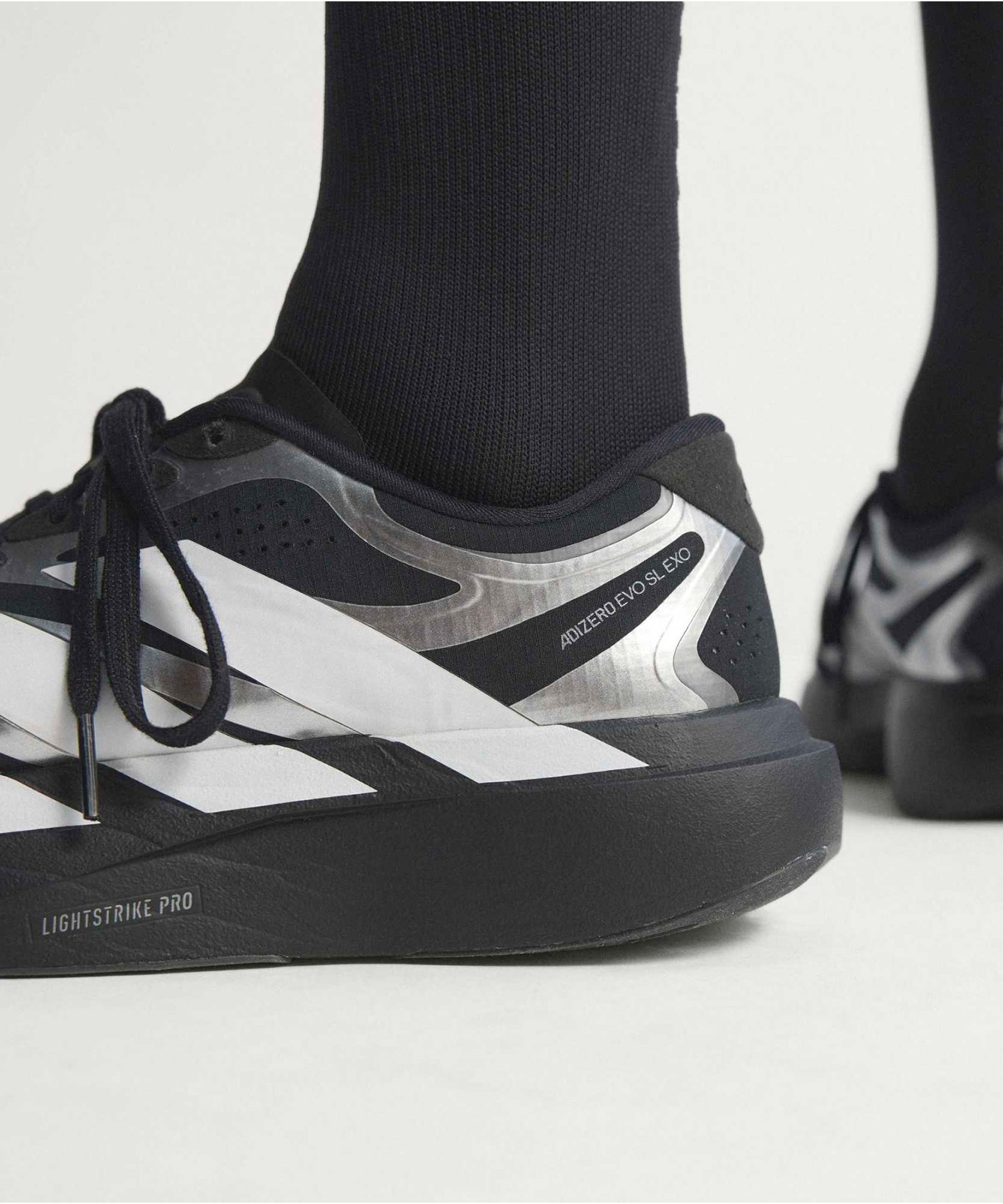 adidas アディダス アディゼロ エボ エスエル エクソ KI4764 シューズ