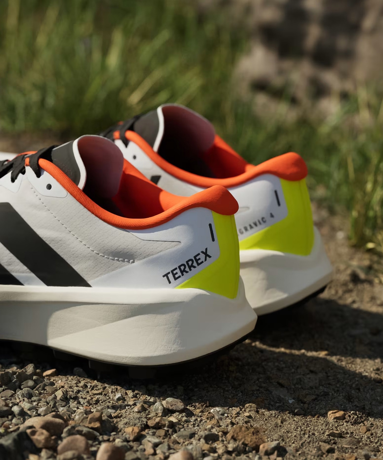 adidas アディダス スニーカー ランニング TERREX AGRAVIC 4 KJ8872