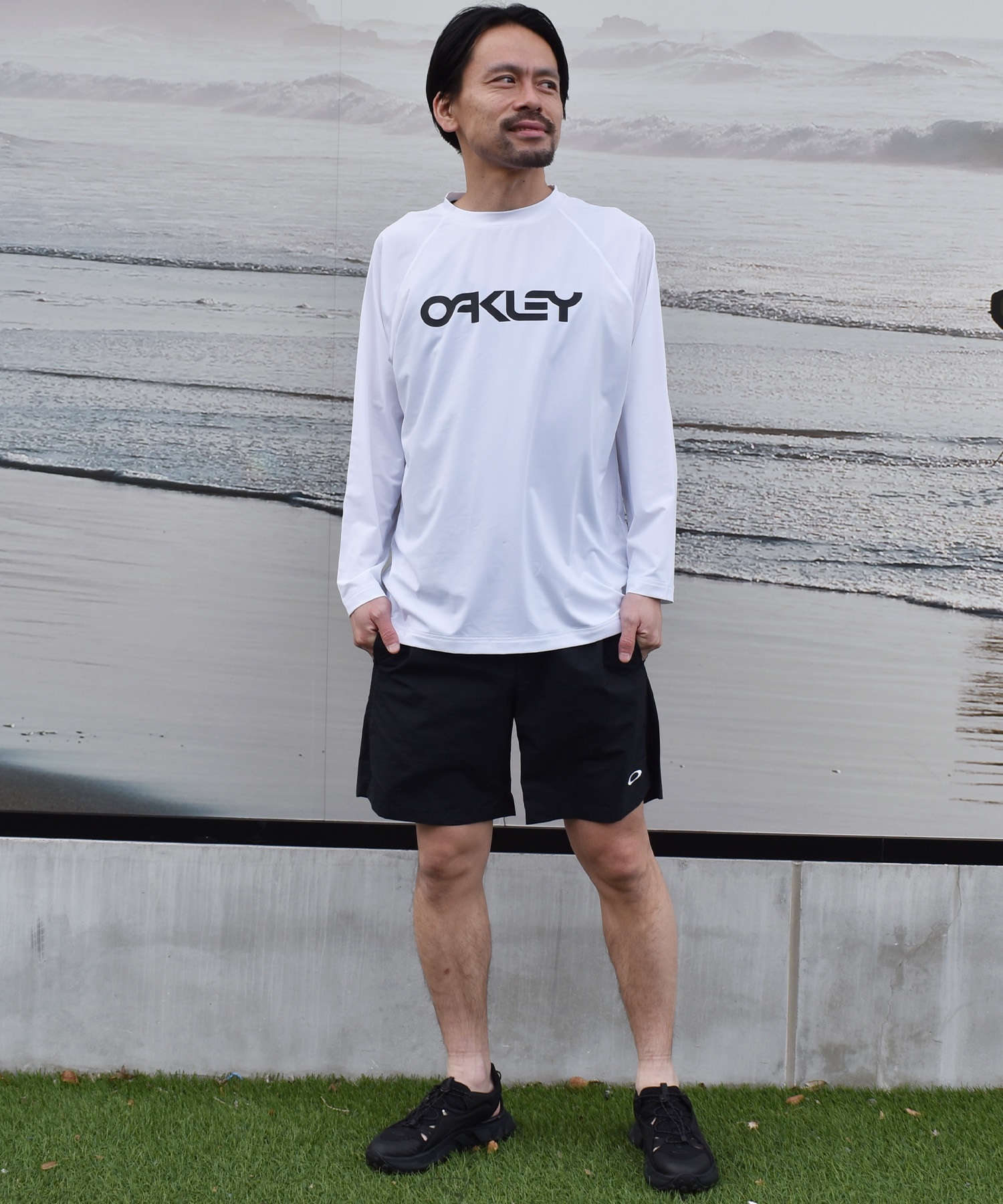 OAKLEY オークリー 水着 ラッシュガード 長袖 Tシャツ ロンT メンズ