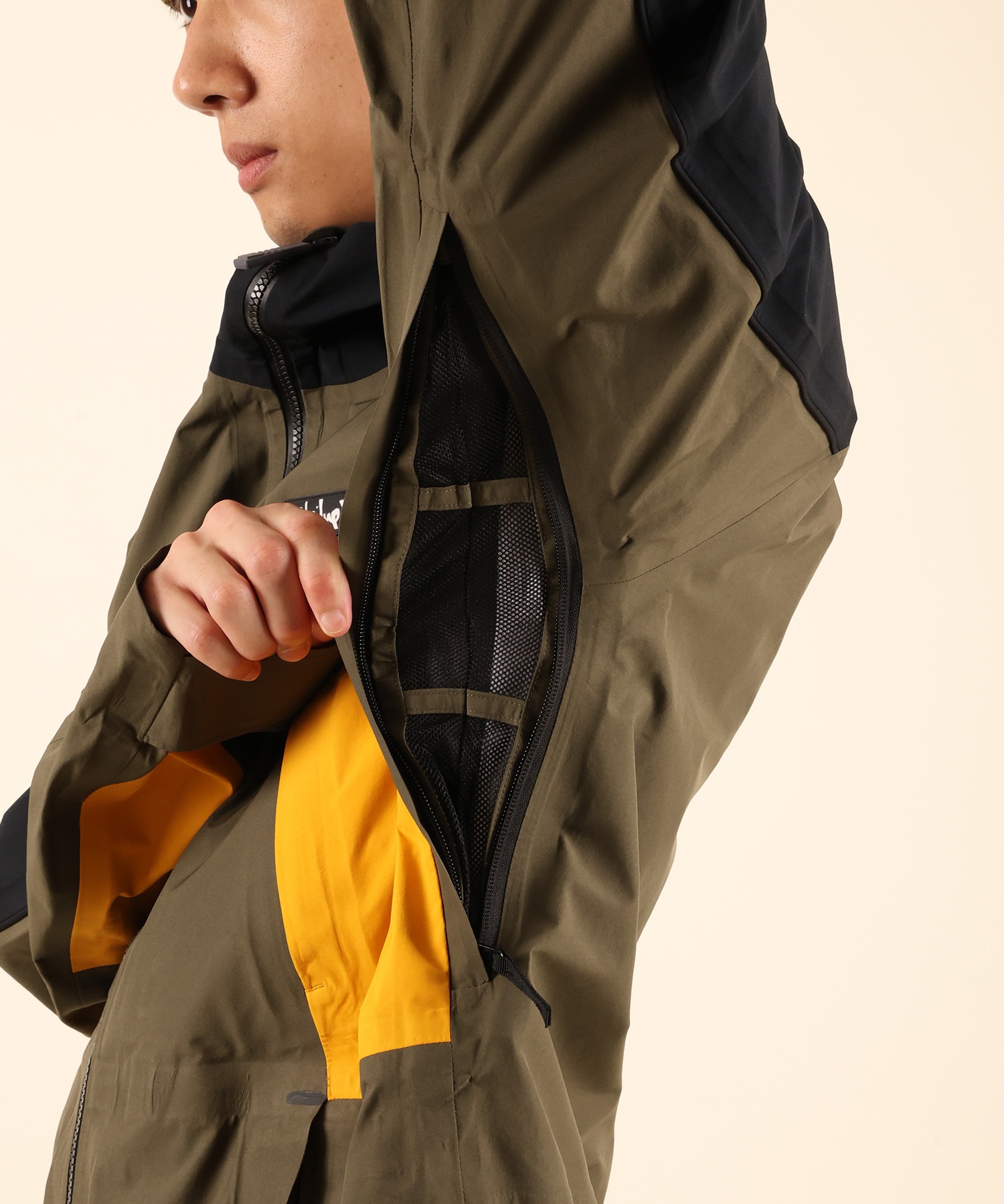 QUIKSILVER クイックシルバー ヤングガンズ ゴアテックススリーエル