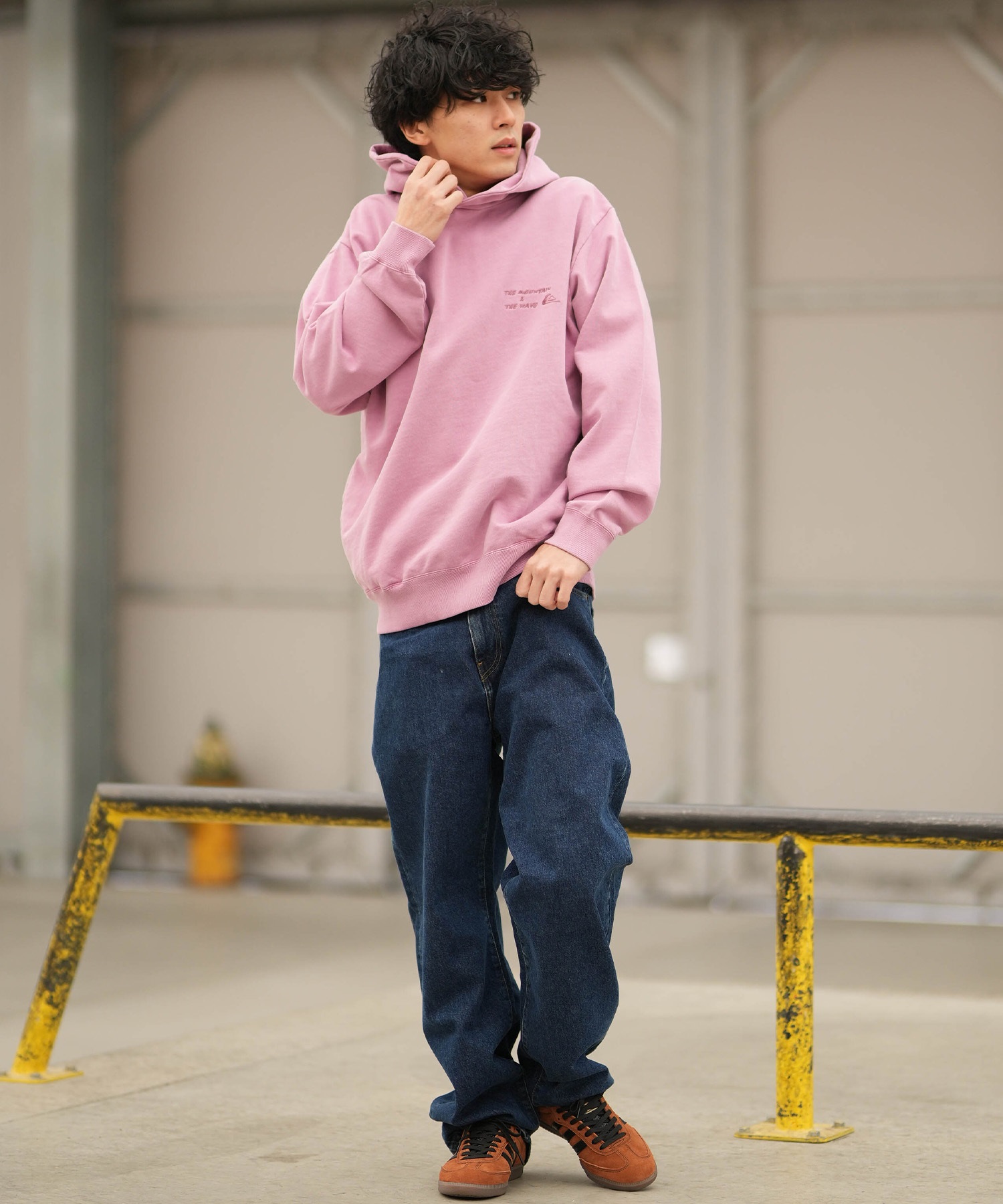QUIKSILVER クイックシルバー プルオーバー パーカー フーディー PG