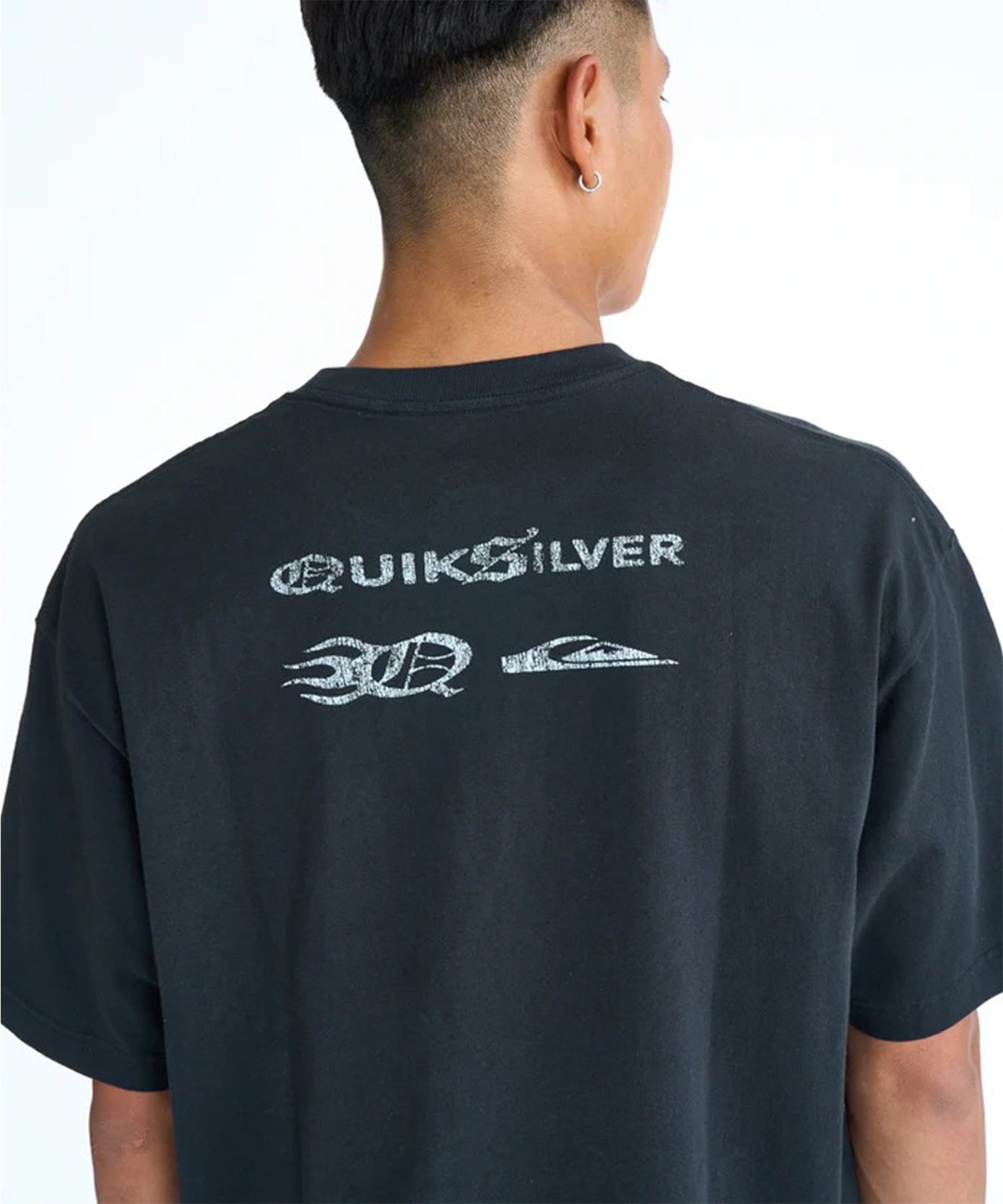 QUIKSILVER クイックシルバー 半袖 Tシャツ メンズ グラフィック BW