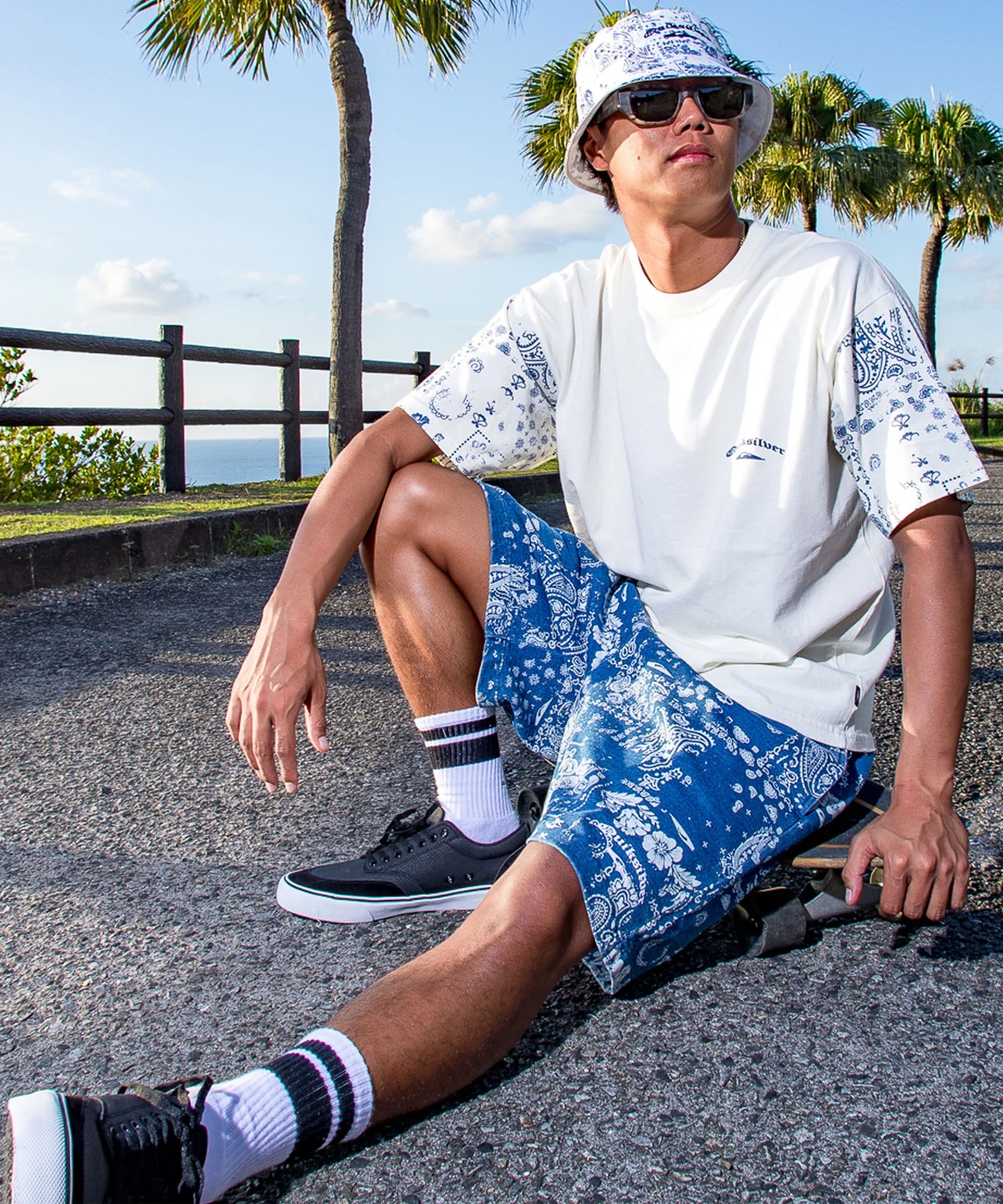 QUIKSILVER クイックシルバー ハーフパンツ ショートパンツ メンズ