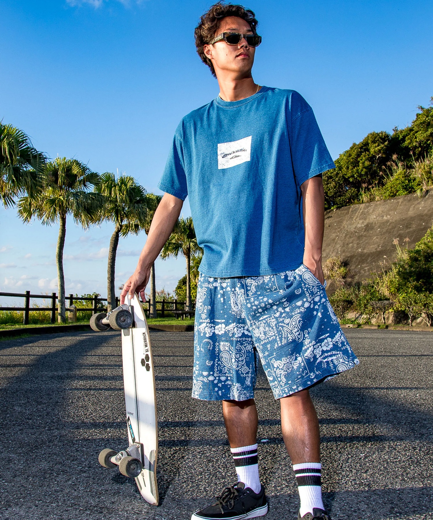 QUIKSILVER クイックシルバー ハーフパンツ ショートパンツ メンズ