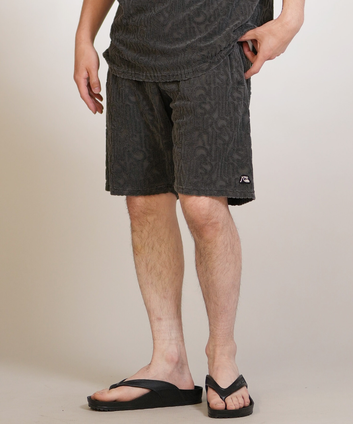 QUIKSILVER クイックシルバー ハーフパンツ ショートパンツ メンズ
