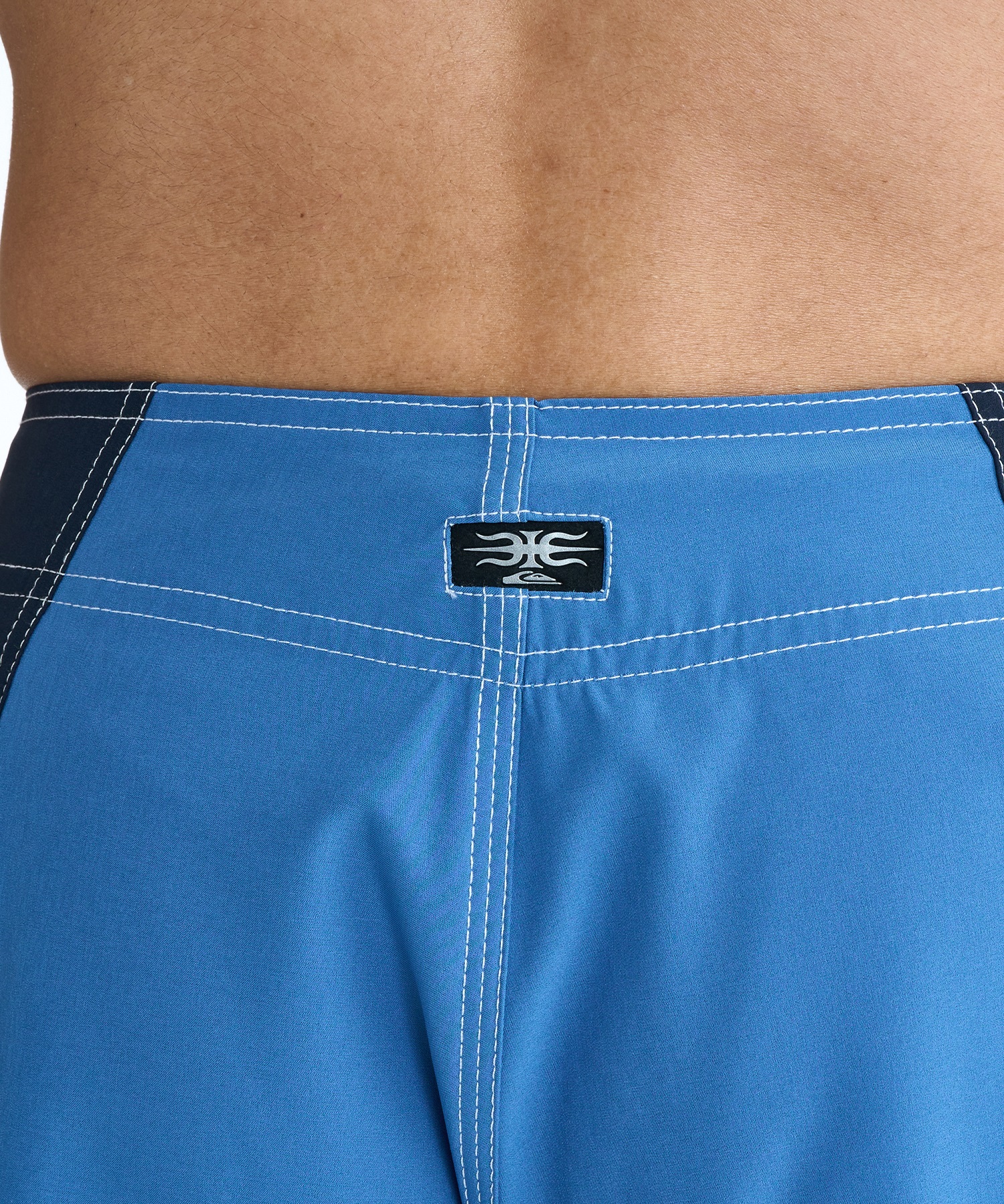 QUIKSILVER クイックシルバー 水着 海パン サーフパンツ ボード