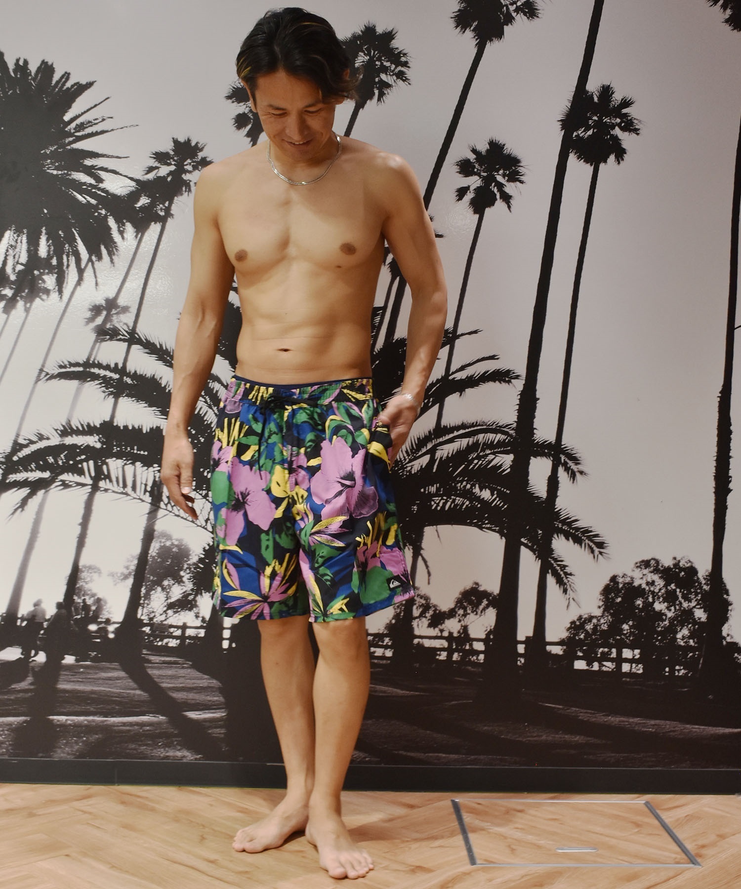 QUIKSILVER クイックシルバー 水着 海パン トランクス サーフパンツ