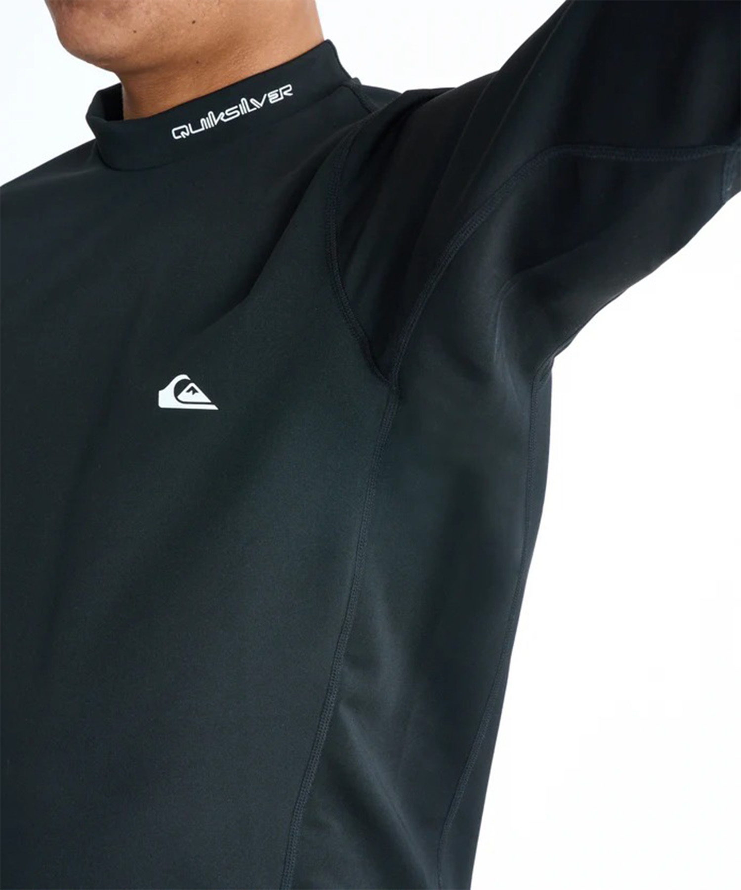 QUIKSILVER クイックシルバー 水着 ラッシュガード 長袖 Tシャツ ロンT