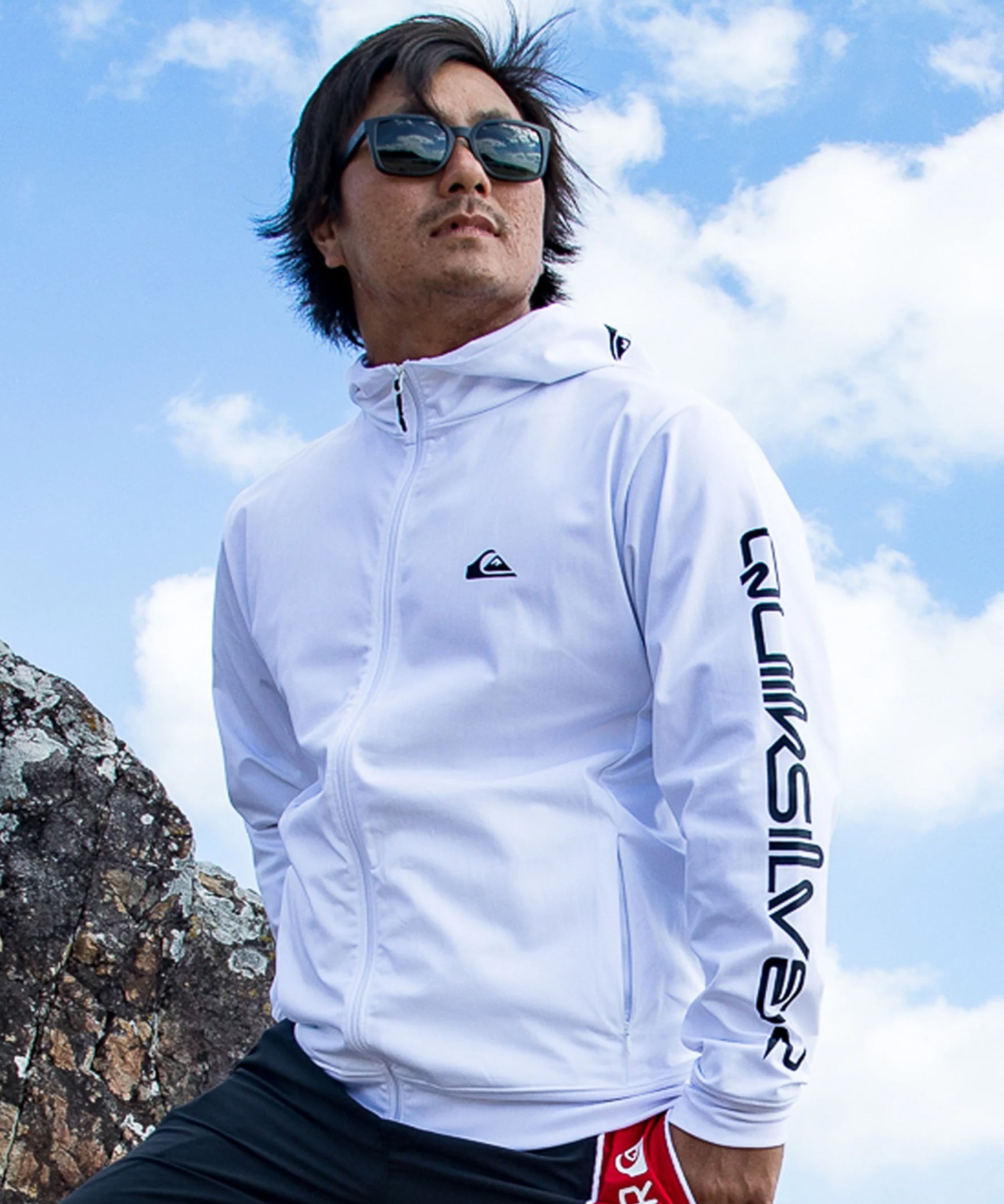 QUIKSILVER クイックシルバー 水着 ラッシュガード ジップアップ