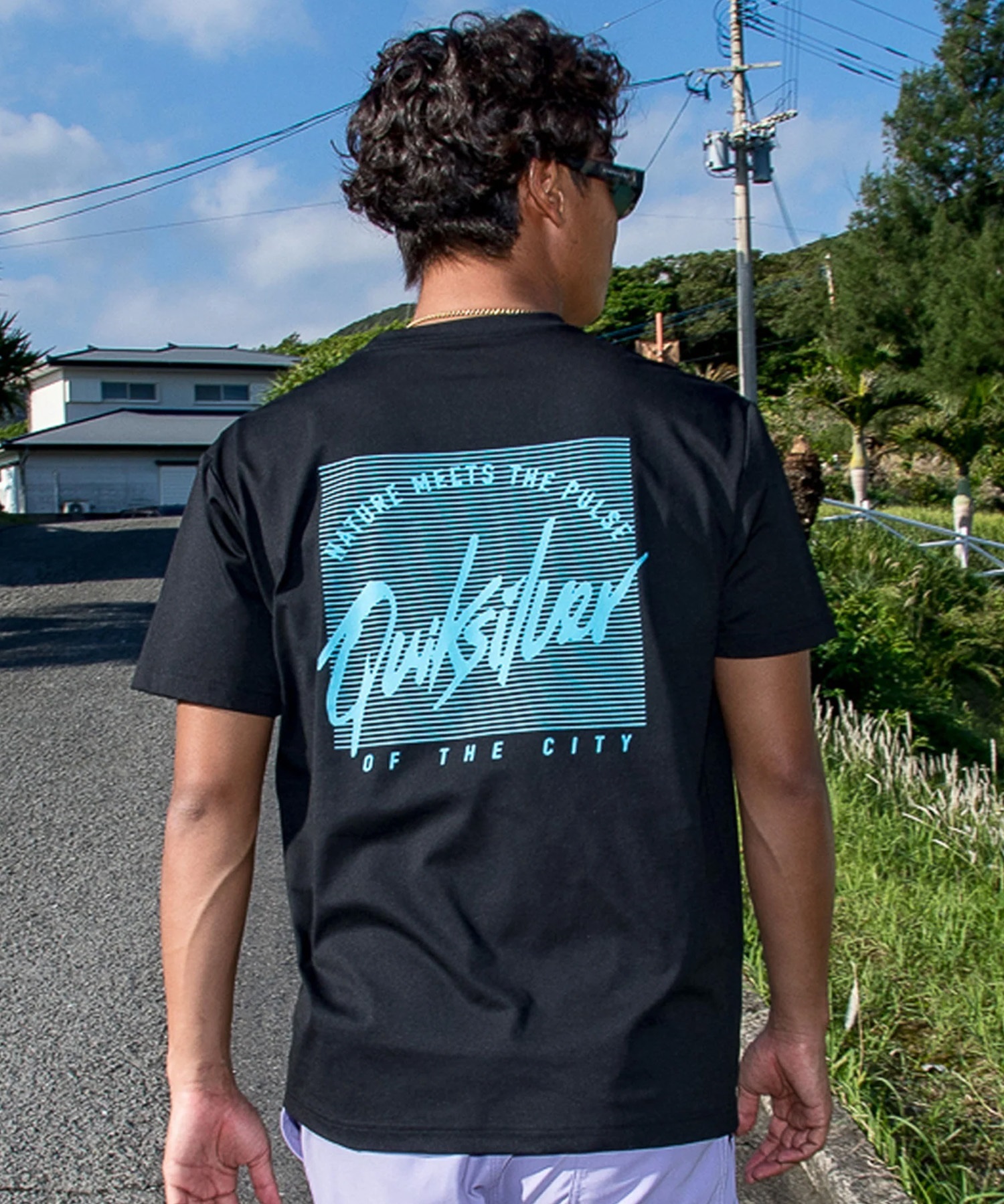 QUIKSILVER クイックシルバー 水着 ラッシュガード 半袖 Tシャツ