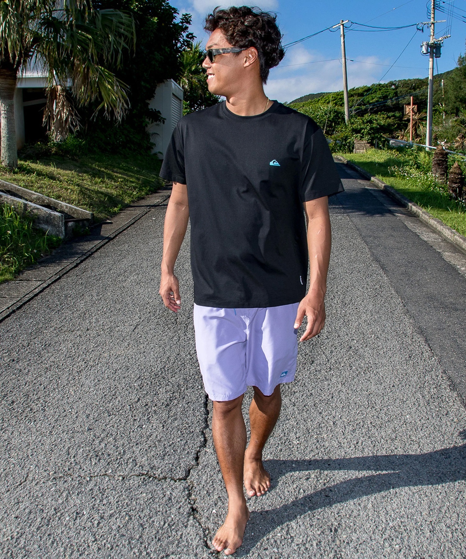 QUIKSILVER クイックシルバー 水着 ラッシュガード 半袖 Tシャツ