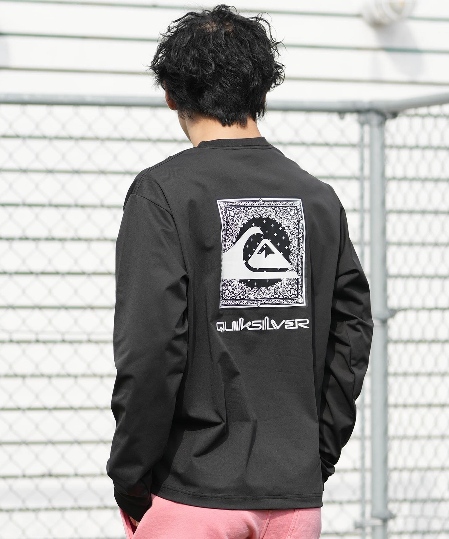 QUIKSILVER クイックシルバー 水着 ラッシュガード 長袖 Tシャツ ロンT