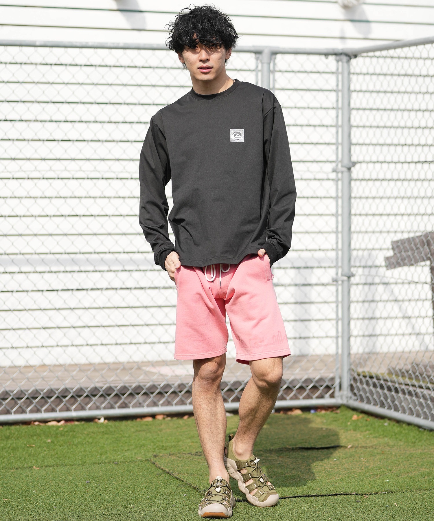 QUIKSILVER クイックシルバー 水着 ラッシュガード 長袖 Tシャツ ロンT