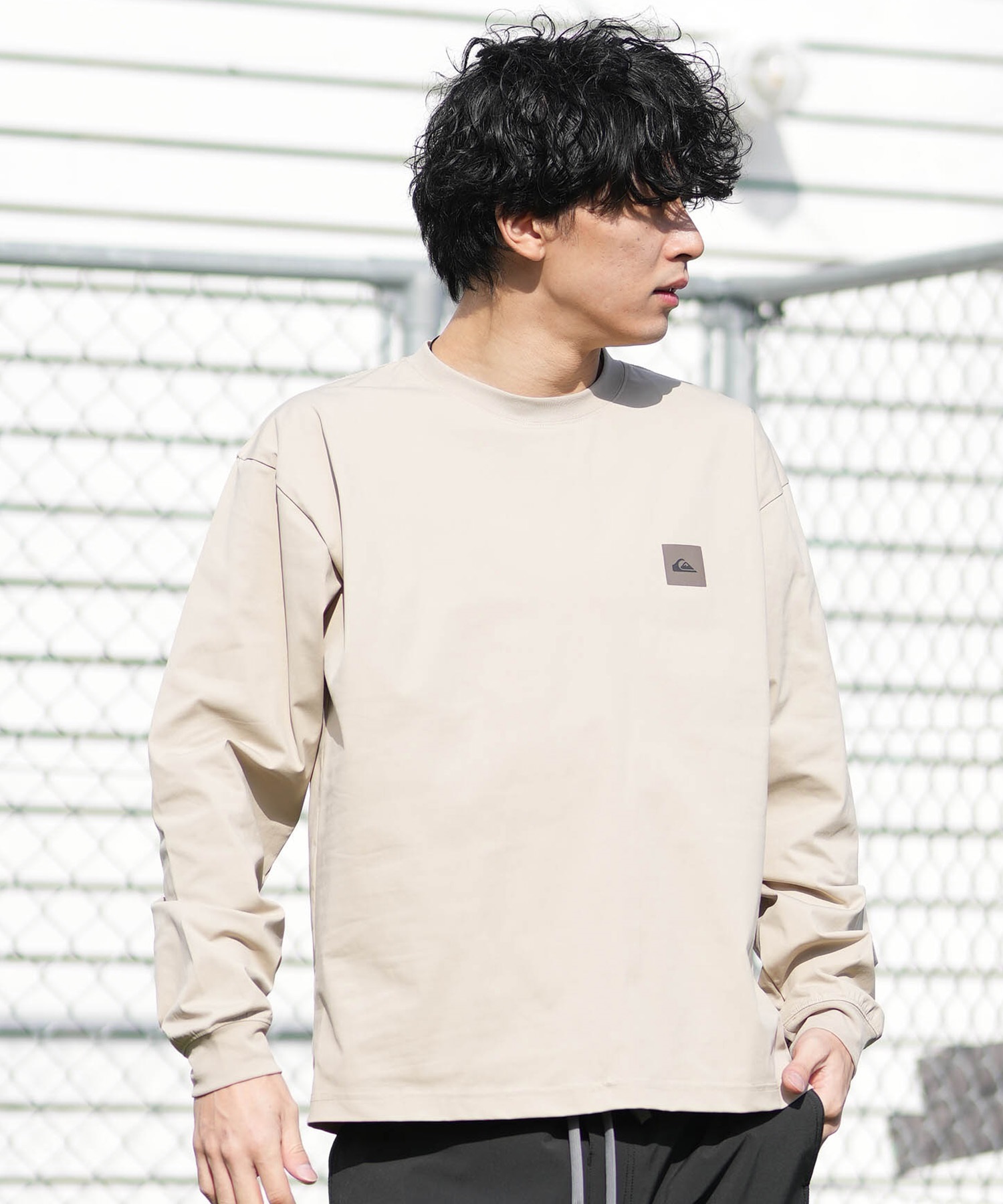 QUIKSILVER クイックシルバー 水着 ラッシュガード 長袖 Tシャツ ロンT メンズ UVカット 速乾 接触冷感 水陸両用 QLY261622M ムラサキスポーツ限定(BLK-M)