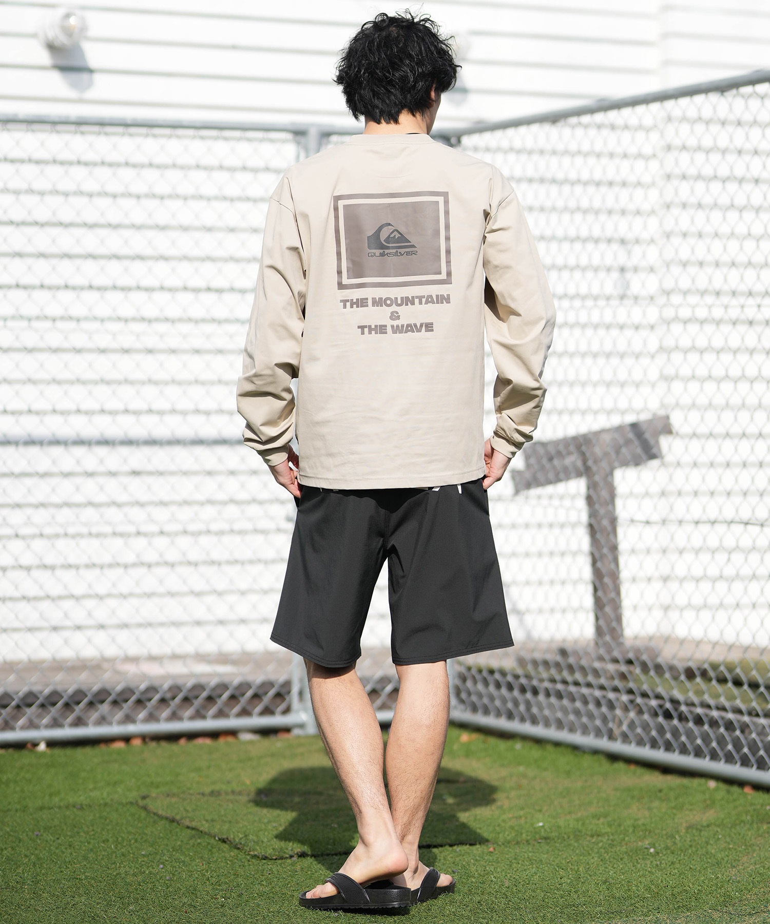 QUIKSILVER クイックシルバー 水着 ラッシュガード 長袖 Tシャツ ロンT メンズ UVカット 速乾 接触冷感 水陸両用 QLY261622M ムラサキスポーツ限定(BLK-M)