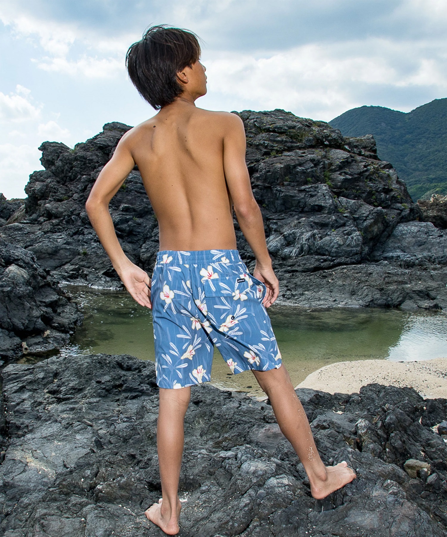 00s Quiksilver バギーショーツ ジョーツ バックペイント Y2K 00s Quiksilver バギーショーツ ジョーツ バックペイント Y2K 00s