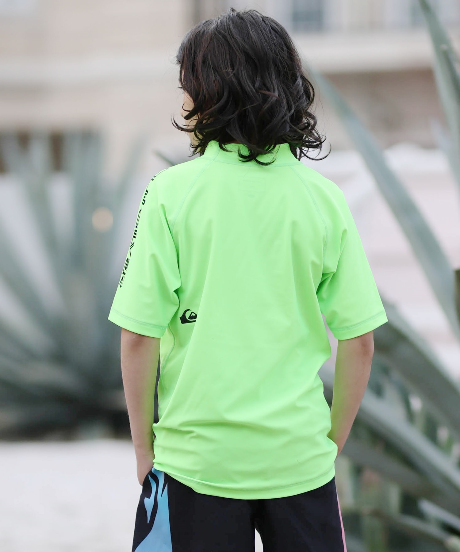 QUIKSILVER クイックシルバー 水着 ラッシュガード 半袖 Tシャツ