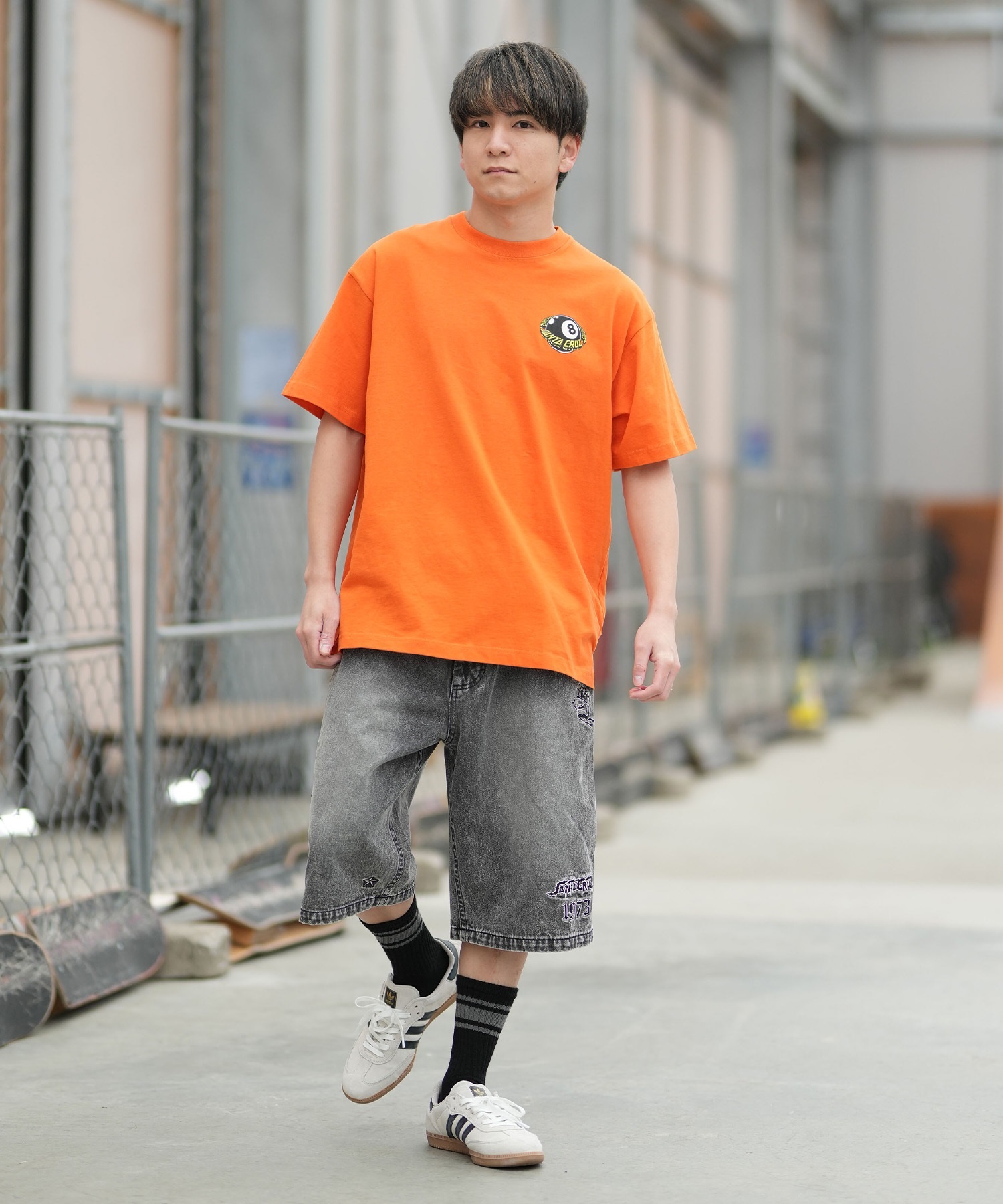 SANTA CRUZ サンタクルーズ 半袖 Tシャツ メンズ バックプリント 8BALL