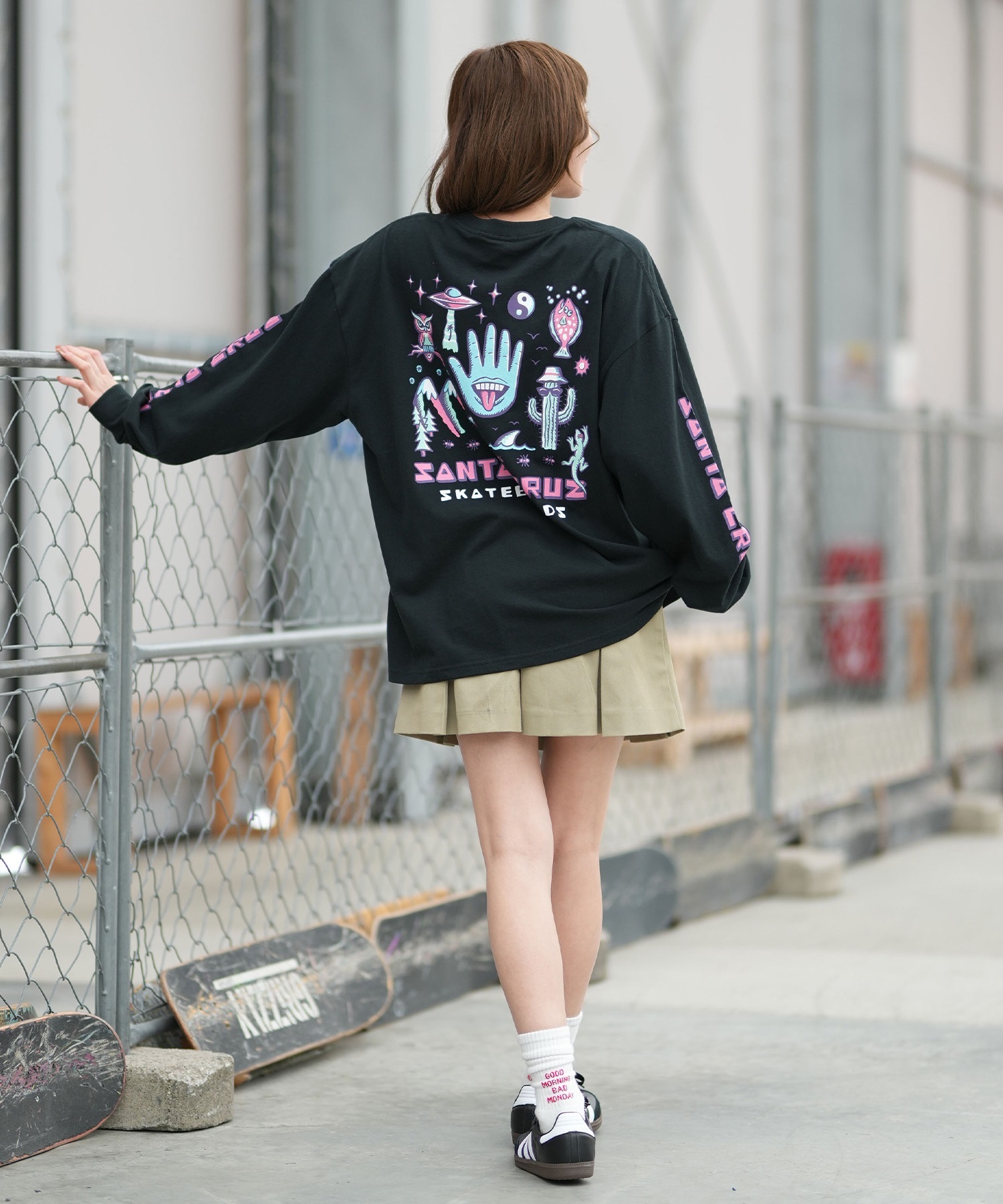 SANTA CRUZ サンタクルーズ 長袖 Tシャツ ロンT レディース バック