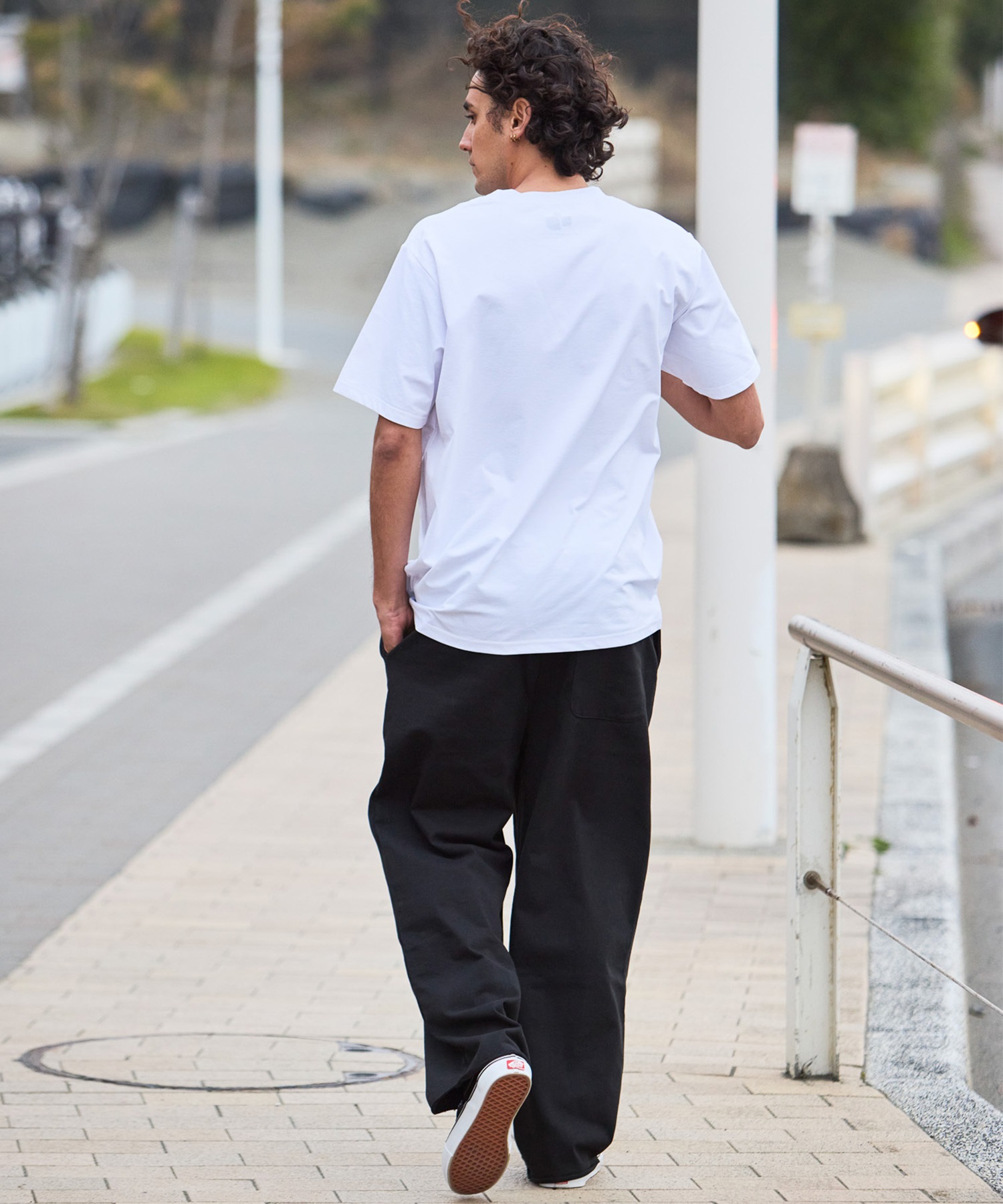 THREE WEATHER スリーウェザー 水着 ラッシュガード 半袖 Tシャツ
