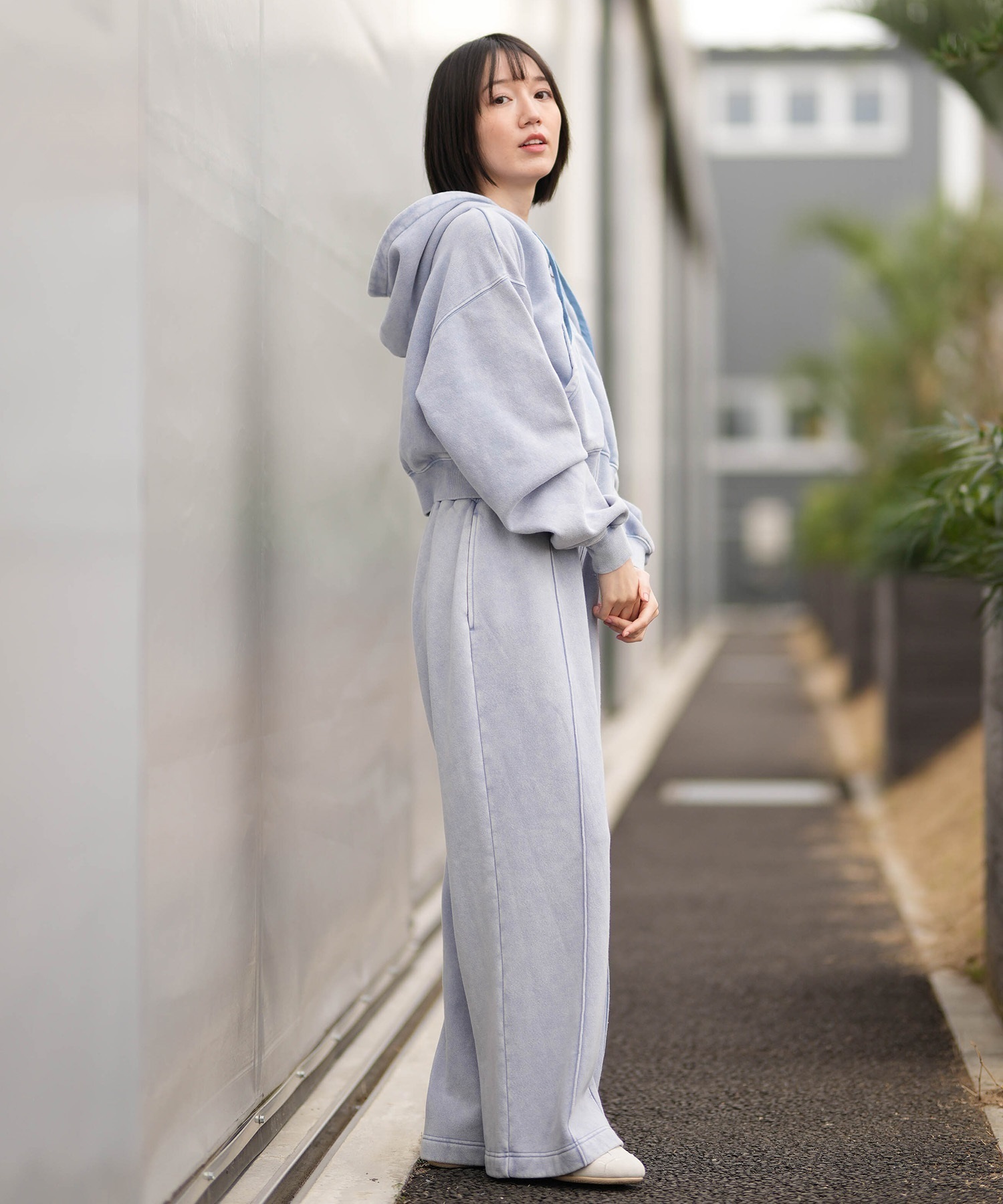 DC ディーシー ジップアップ パーカー レディース クロップド丈 ショート丈 26 WS HIDDEN SHORT Z LZH261309(BKS-M)