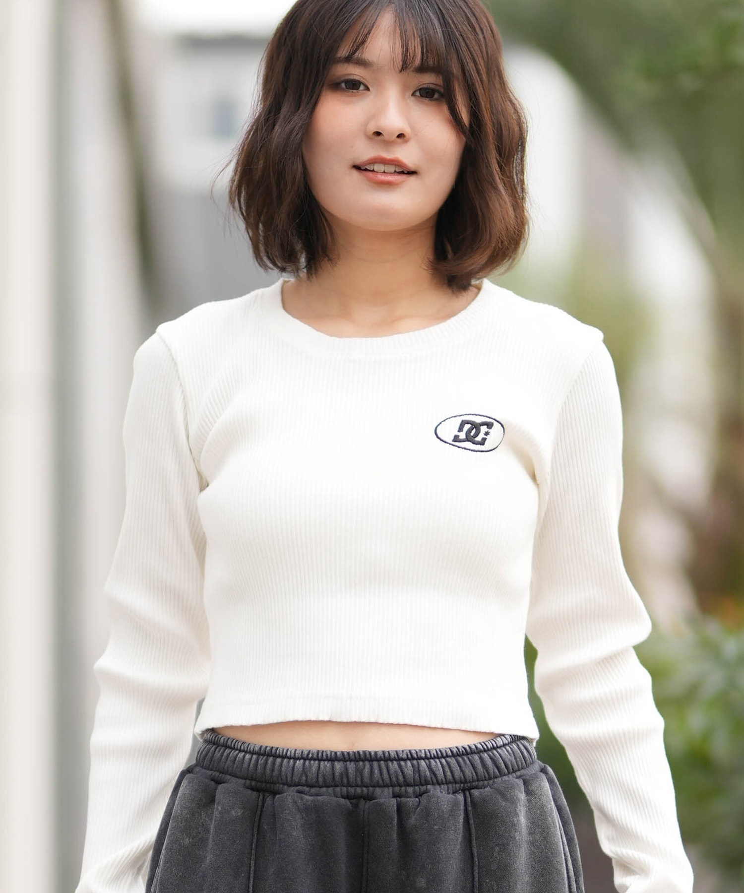 DC ディーシー 長袖 Tシャツ ロンT レディース クロップド丈 ショート
