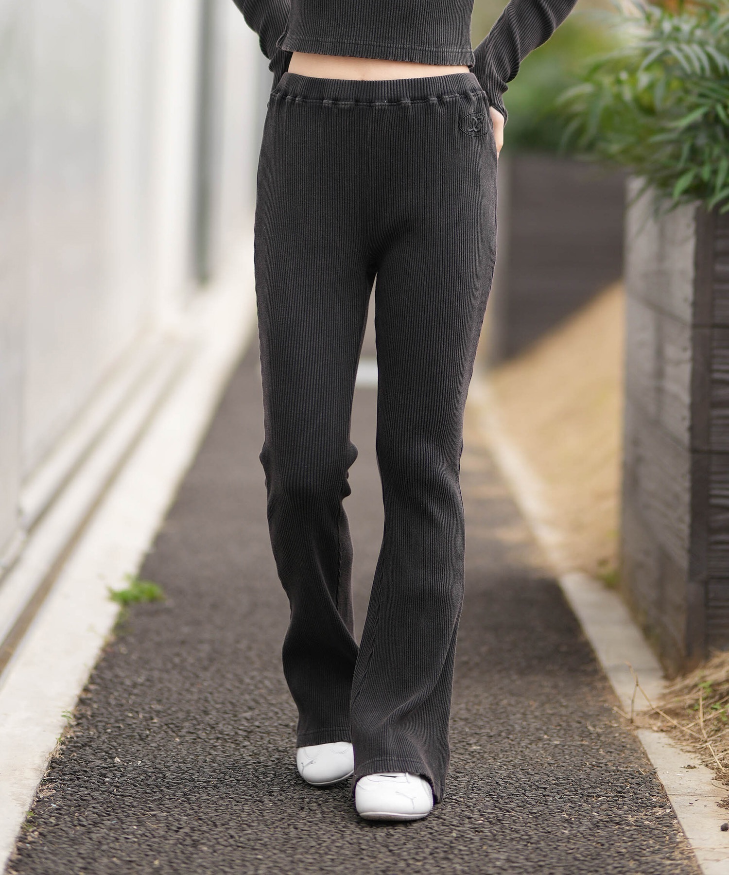 DC ディーシー ロングパンツ レディース フレア パンツ 26 WS TELECO