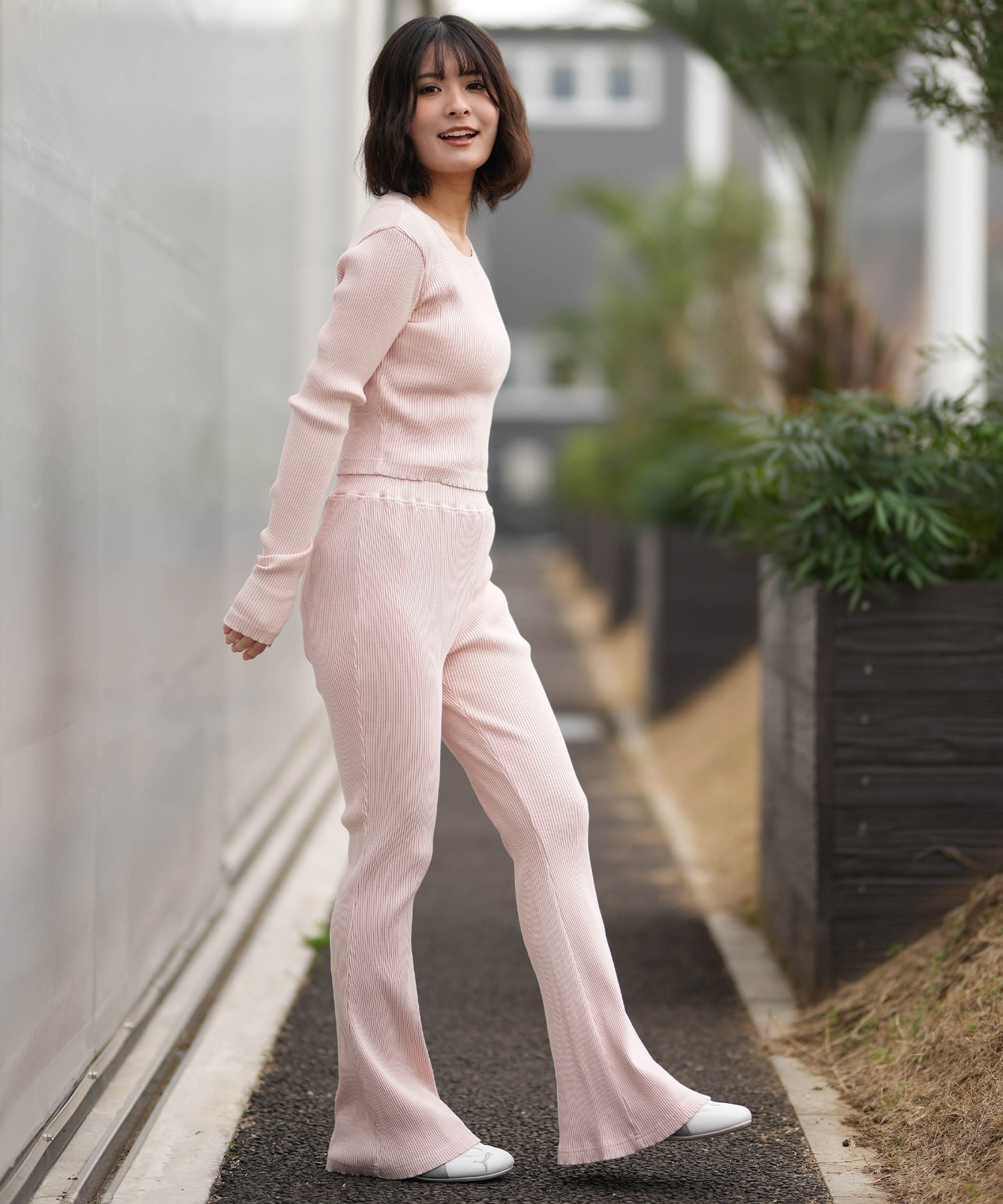 DC ディーシー ロングパンツ レディース フレア パンツ 26 WS TELECO