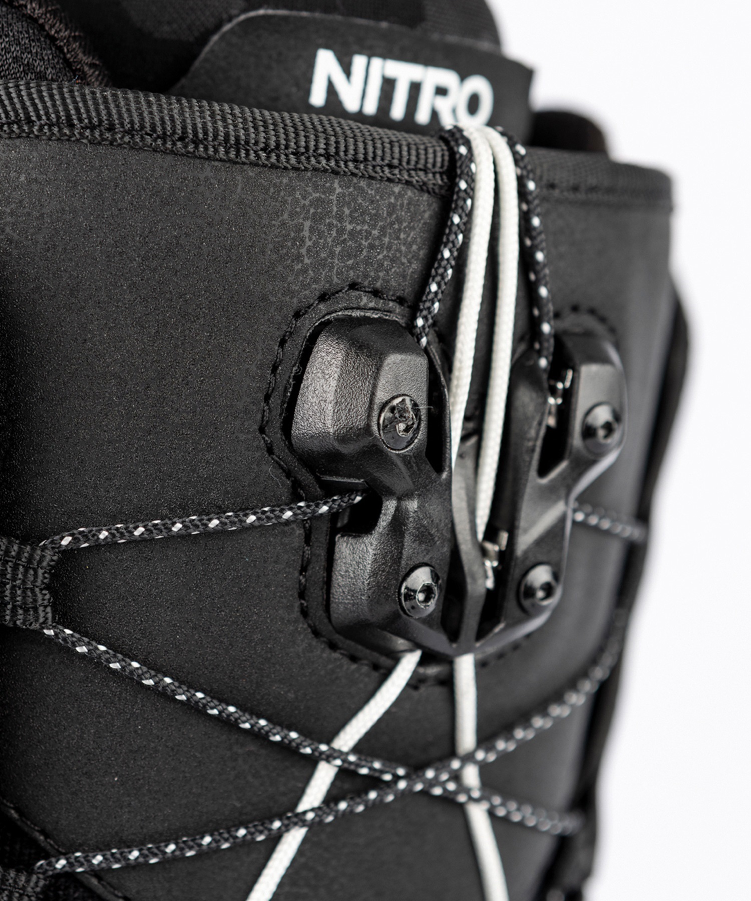 非公開】NITRO ナイトロ ベンチャー ティーエルエス ステップオン 