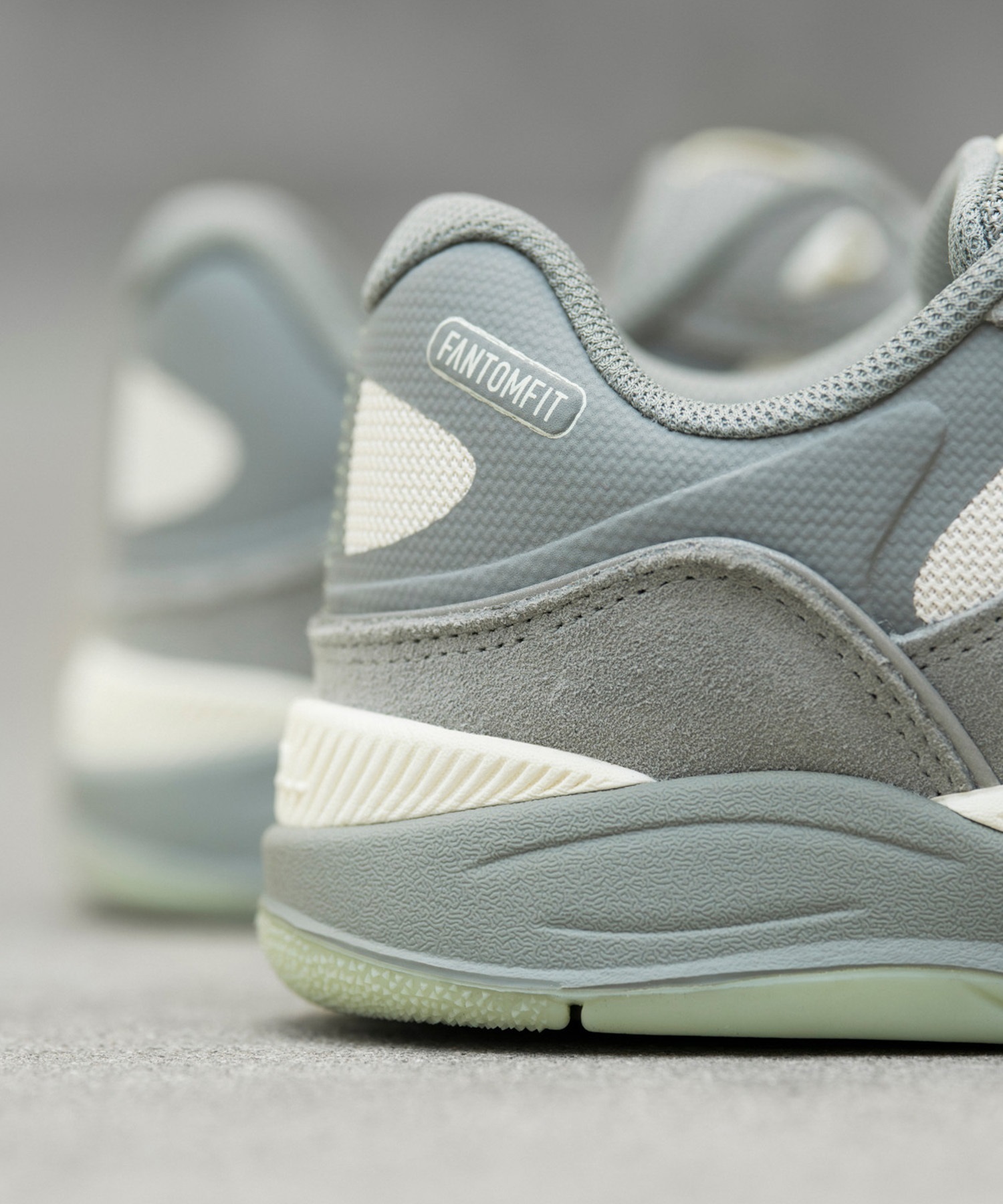 new balance numeric ニューバランス ヌメリック UN101 シューズ