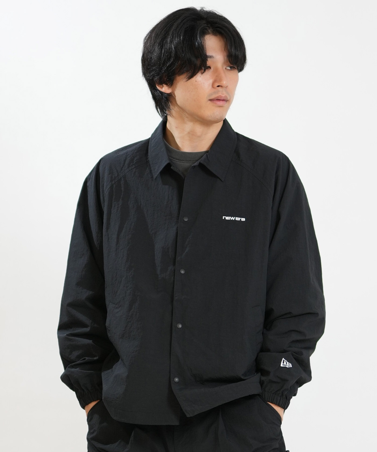 NEW ERA ニューエラ ジャケット メンズ 無地 ナイロン コーチ