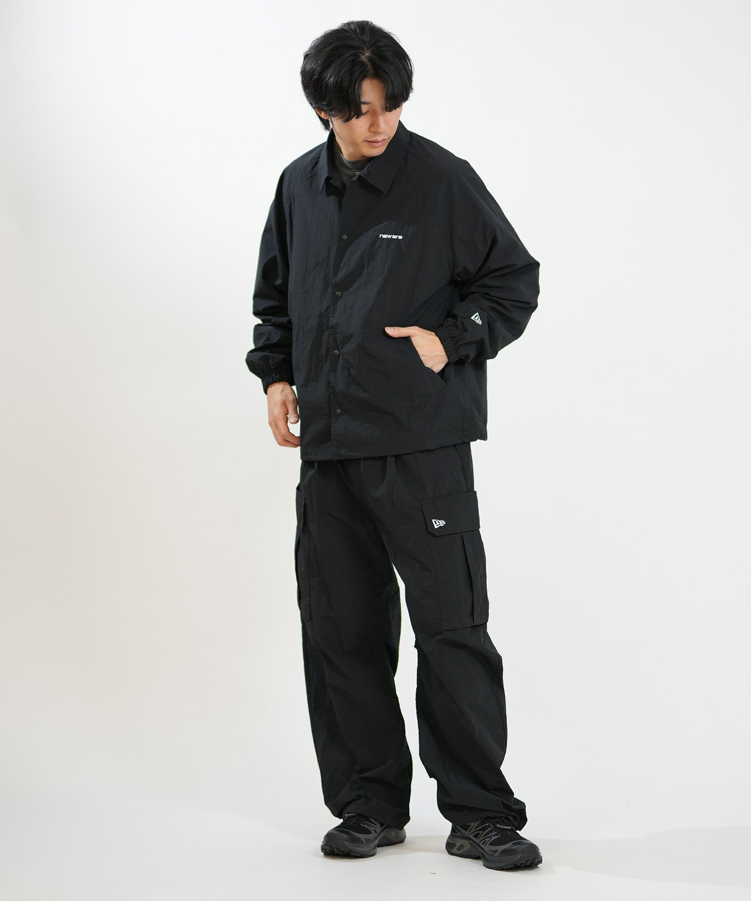 K*e様 NEW ERA NEW YORK ブラックジャケット L 新品　未使用 NEW ERA ニューエラ ジャケット メンズ 無地 ナイロン コーチ