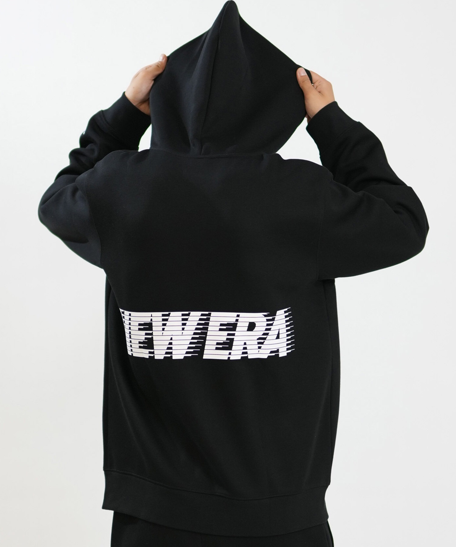 NEW ERA ニューエラ ジップアップ パーカー フーディー メンズ バック
