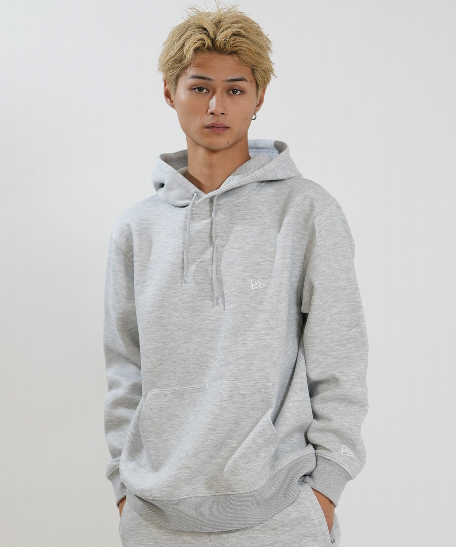 NEW ERA ニューエラ プルオーバー パーカー フーディー メンズ バック