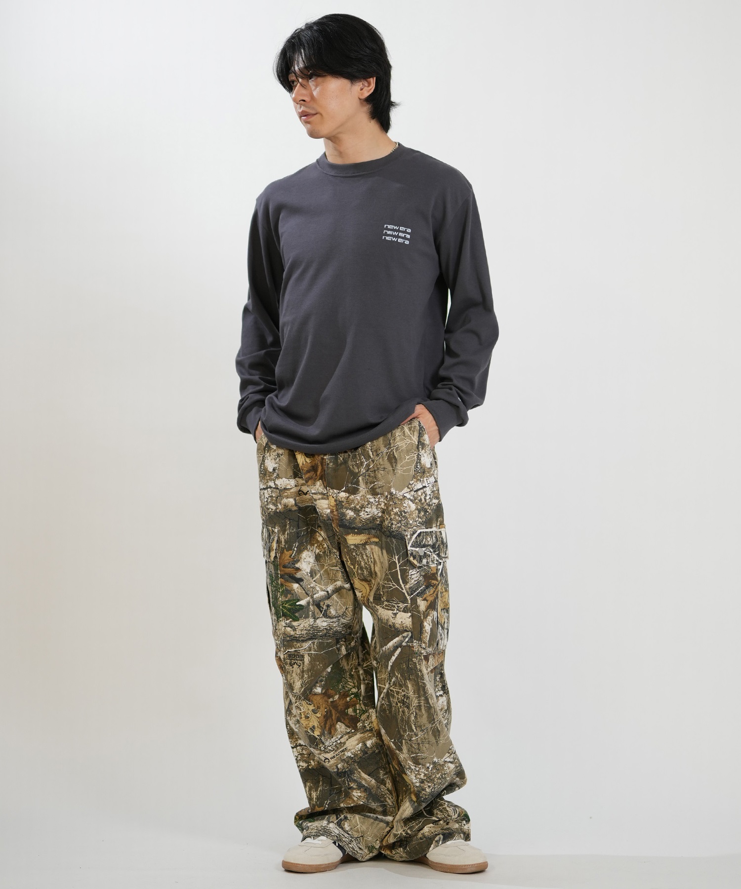 NEW ERA ニューエラ 長袖 Tシャツ ロンT メンズ ロゴ Archive Logo