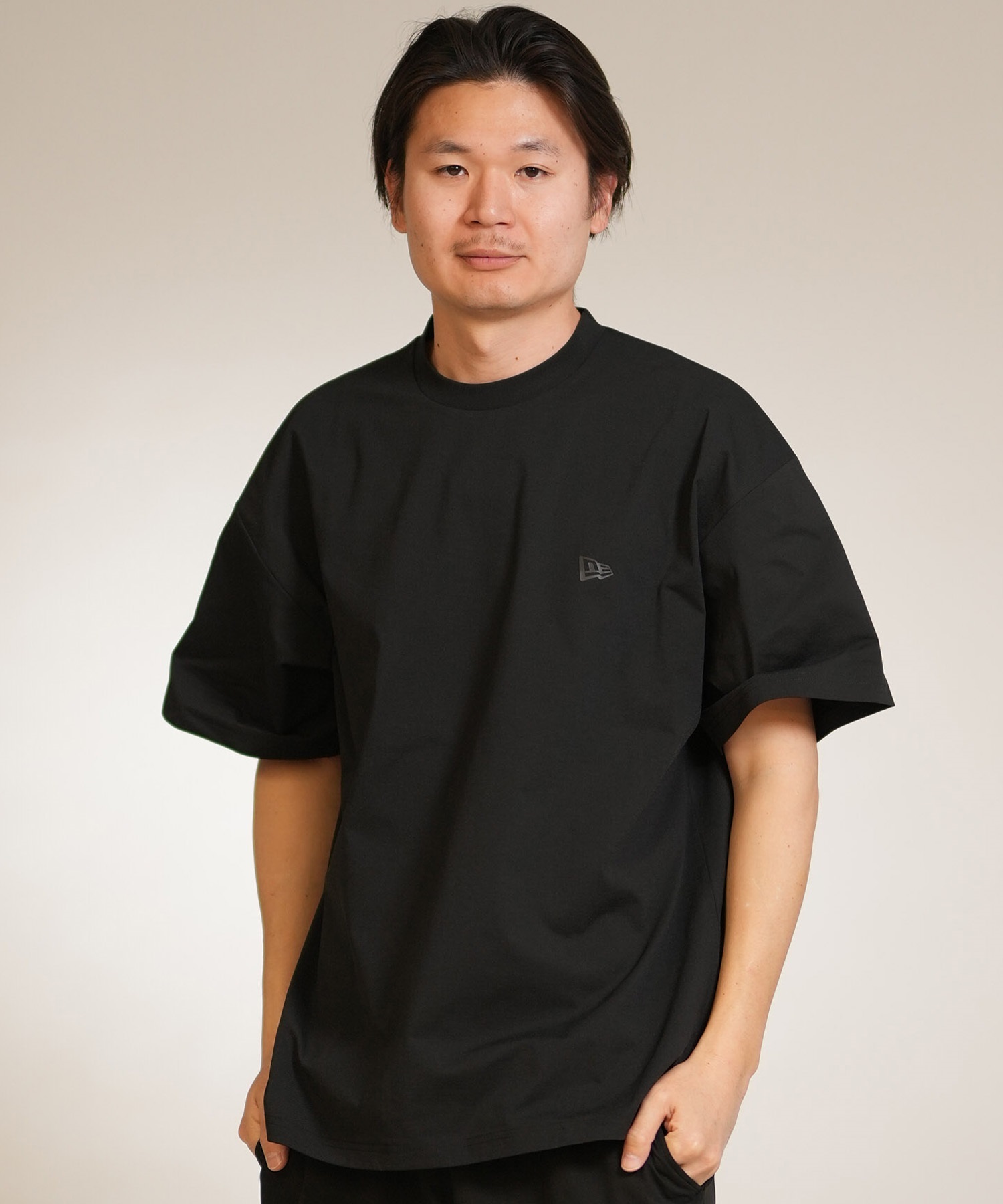 NEW ERA ニューエラ 水着 ラッシュガード 半袖 Tシャツ メンズ バック