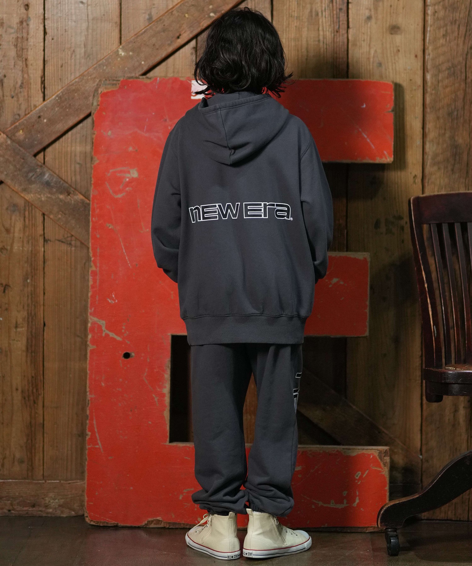 NEW ERA ニューエラ プルオーバー パーカー フーディー キッズ 子供