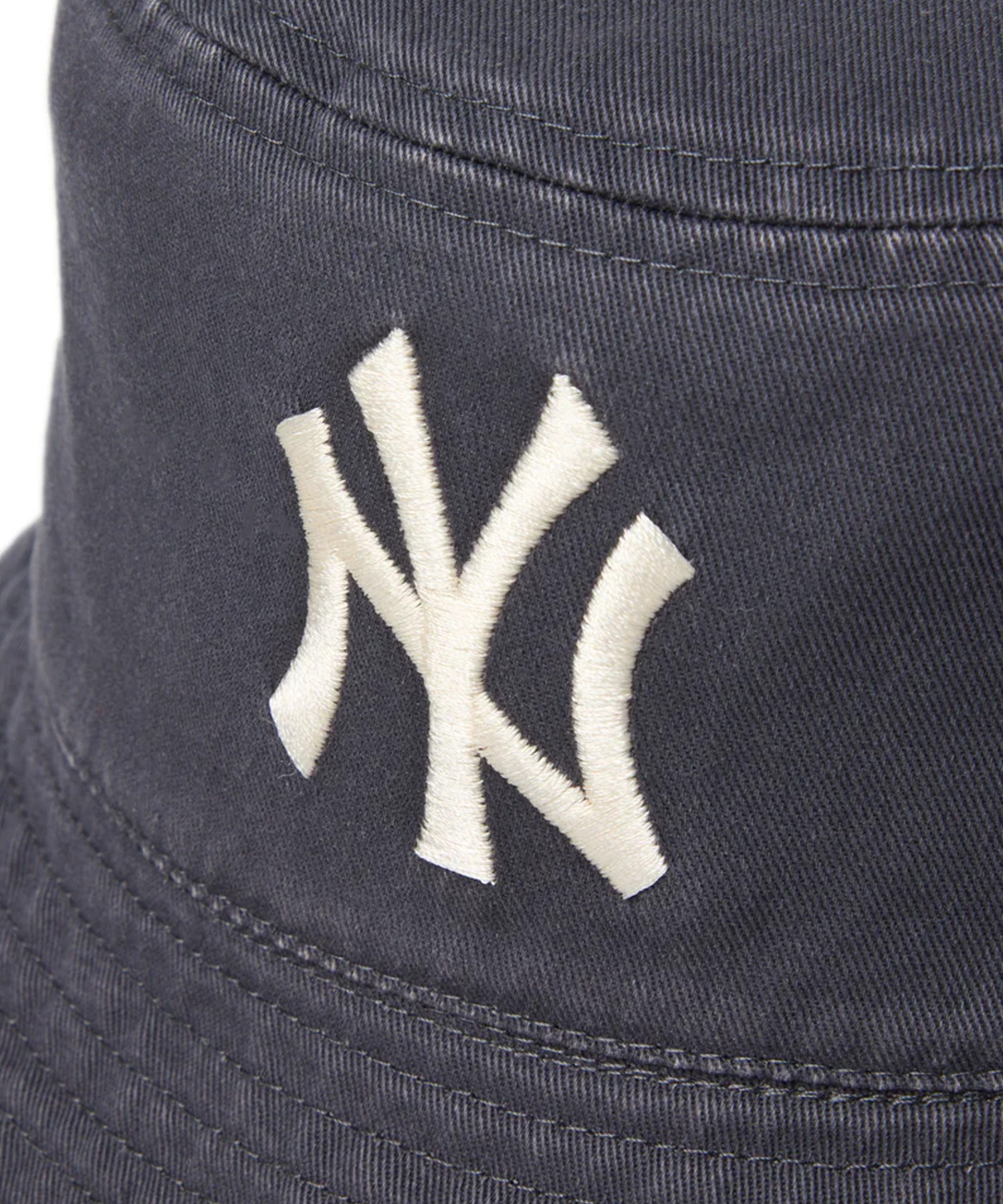 ☆美品☆N°21 ×ニューエラ MLBコラボ バケットハット ヤンキース NEW ERA ニューエラ ハット バケット01 リバーシブル MLB Bucket Hat