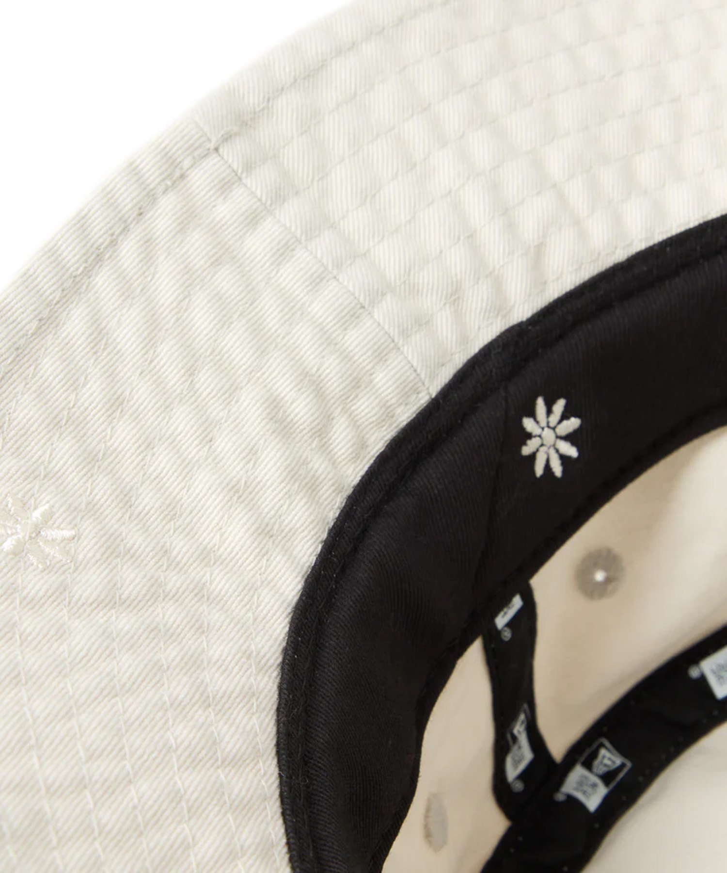 NEW ERA ニューエラ ハット バケット01 Flower Embroidery サンディ