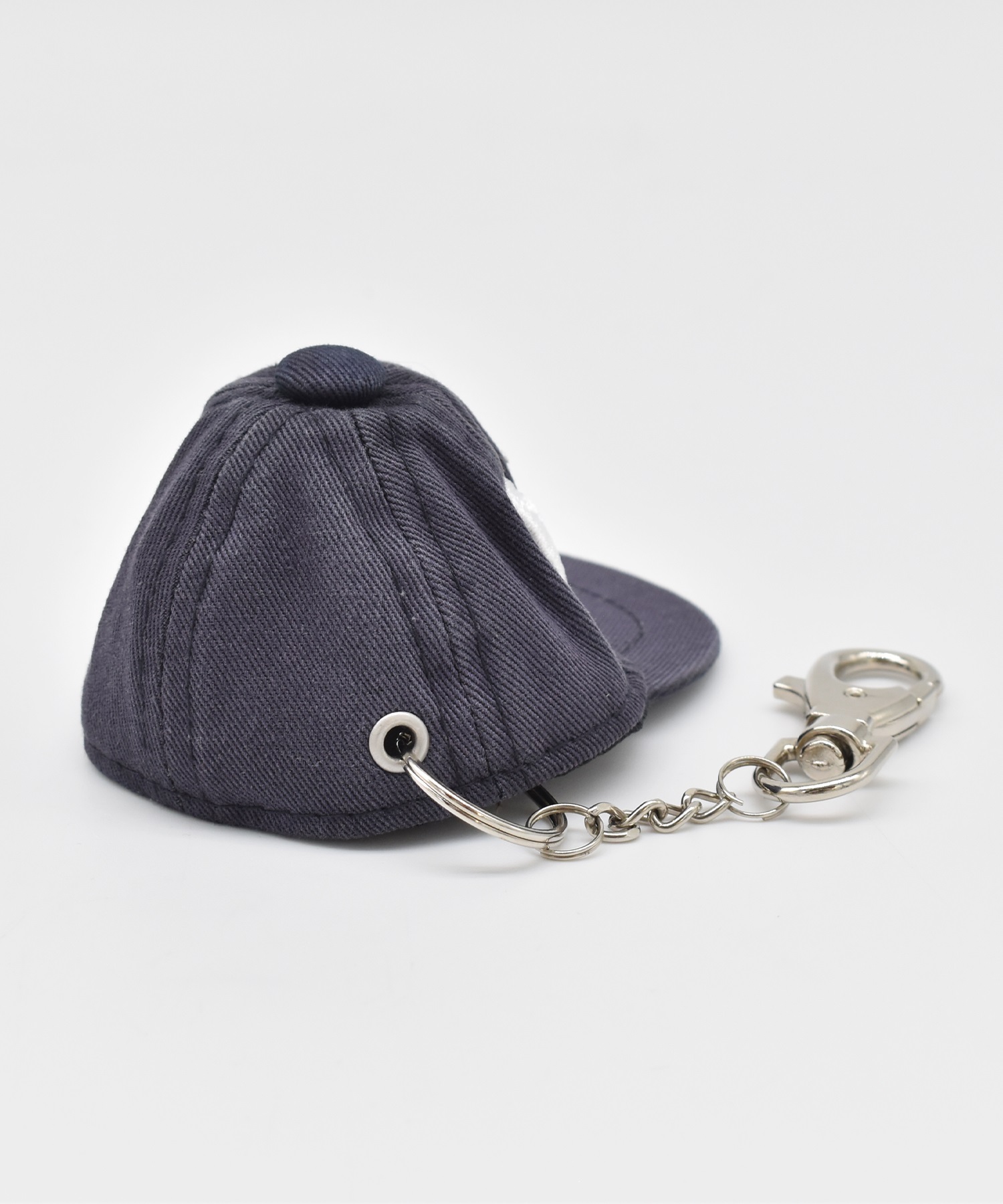 NEW ERA ニューエラ キーホルダー ニューヨーク・ヤンキース ムラサキ