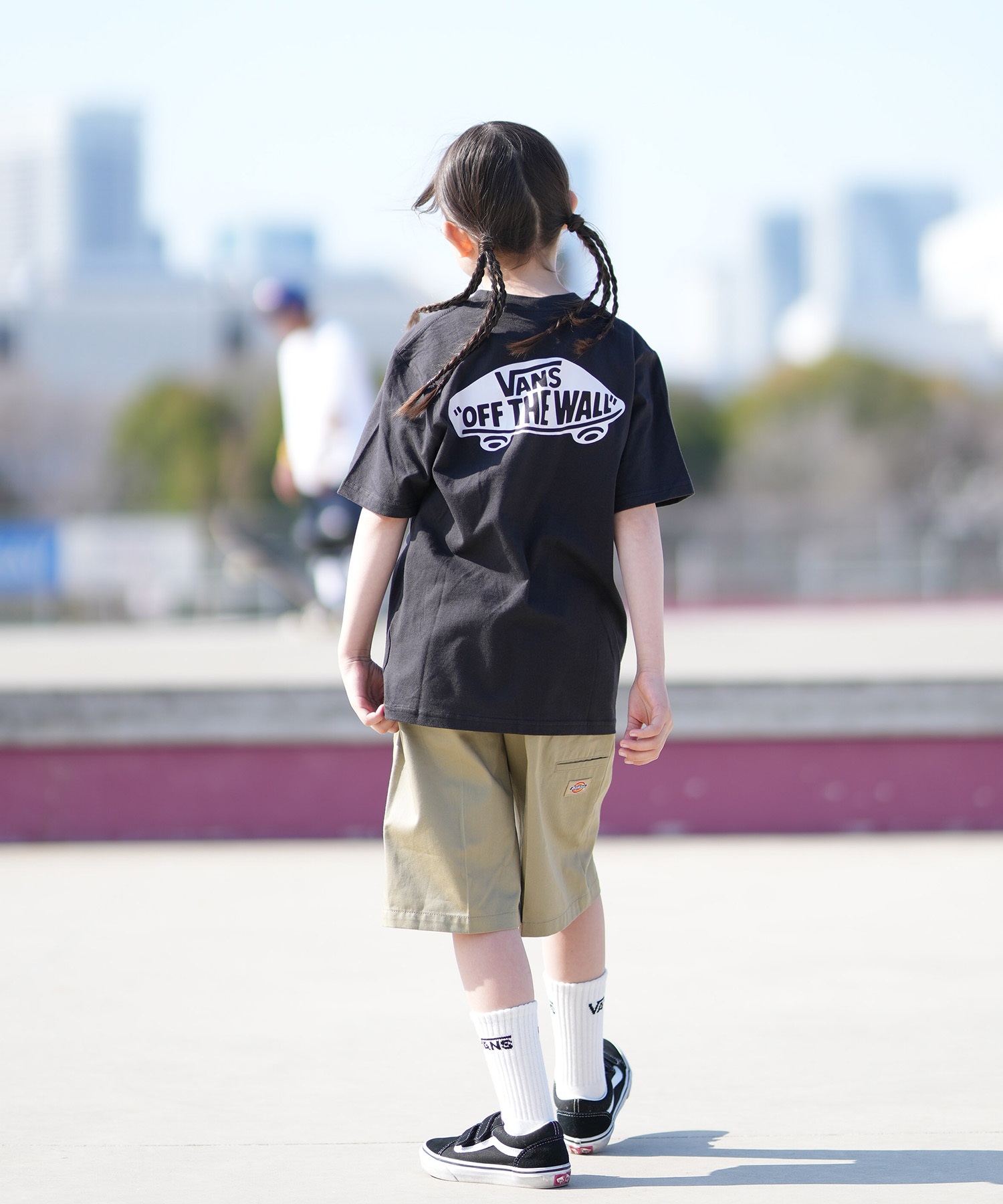 VANS バンズ 半袖 Tシャツ キッズ ジュニア 子供 ロゴ バックプリント 