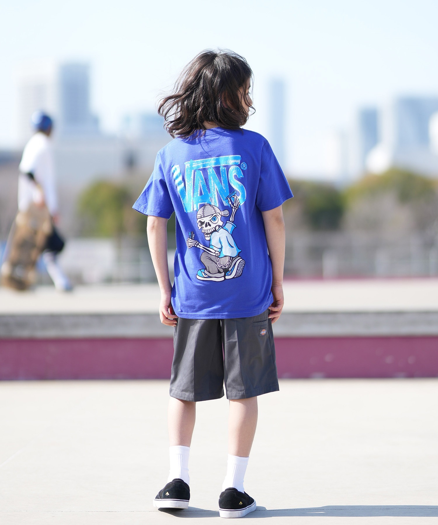VANS バンズ 半袖 Tシャツ キッズ ジュニア 子供 バックプリント