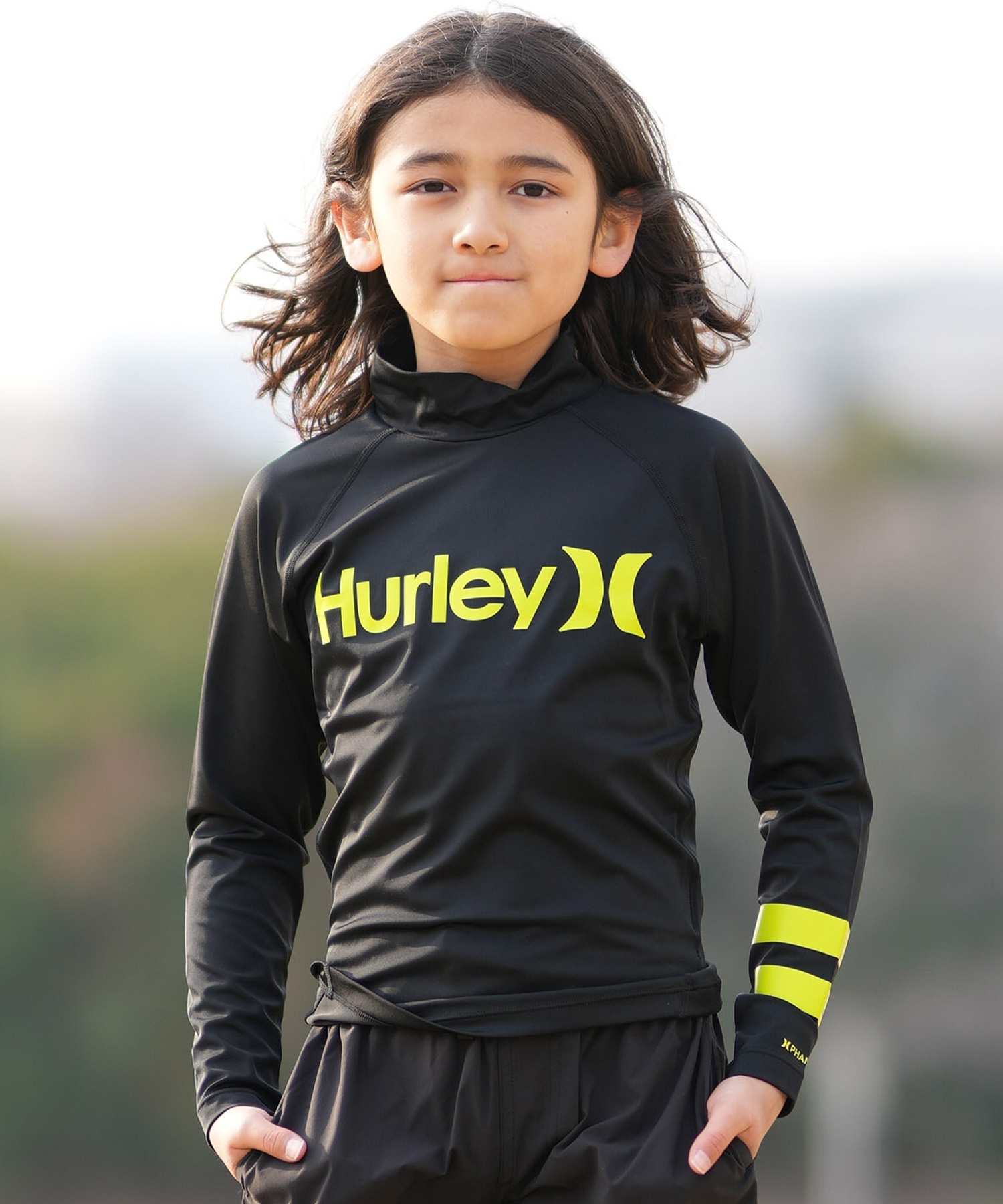 hurley サイズXS ハーレー ラッシュガード 水着 Hurley ハーレー 水着 ラッシュガード 長袖 Tシャツ ロンT キッズ