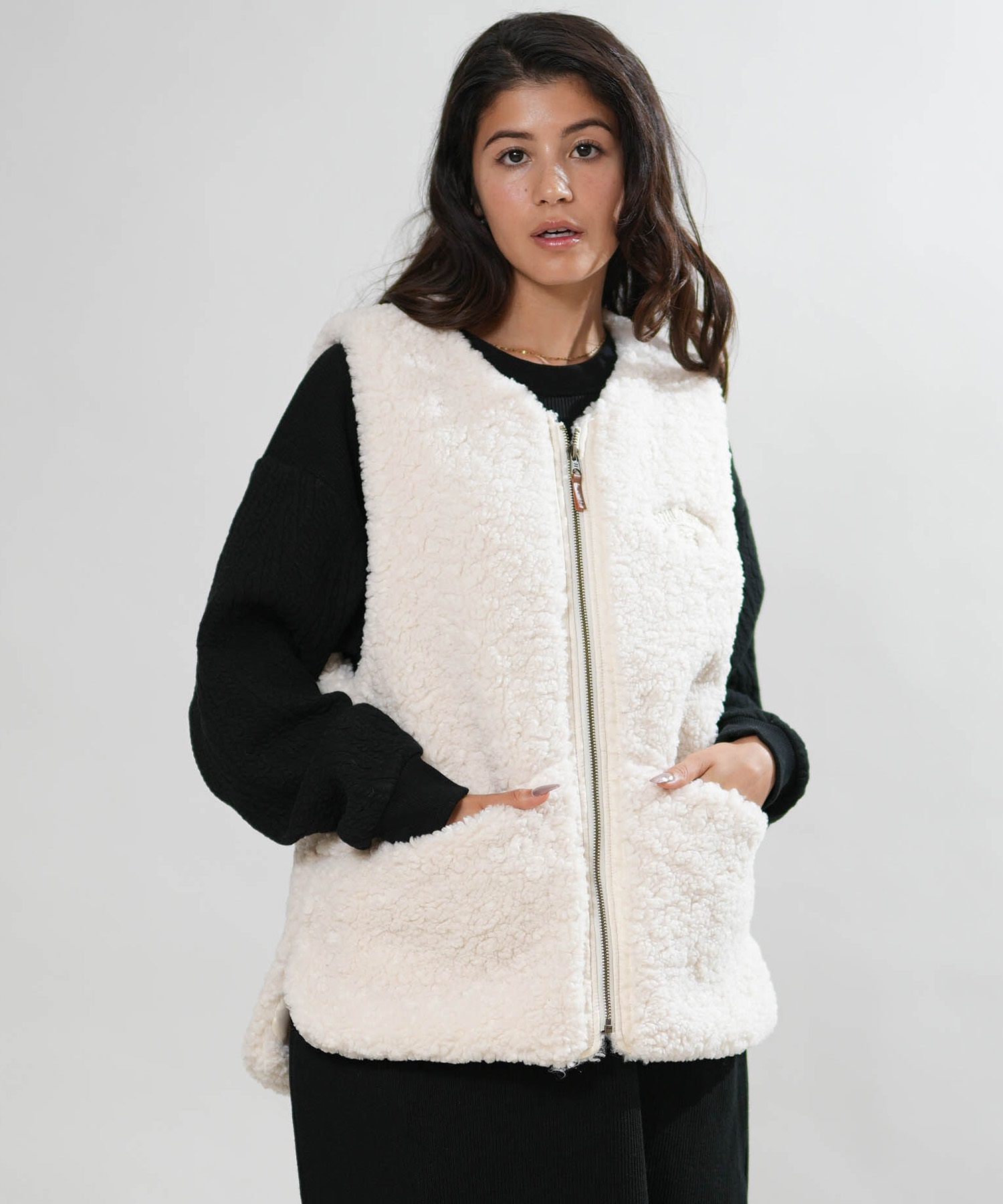 BILLABONG ビラボン ベスト レディース ボア FUR BOA NC VEST BG014U05